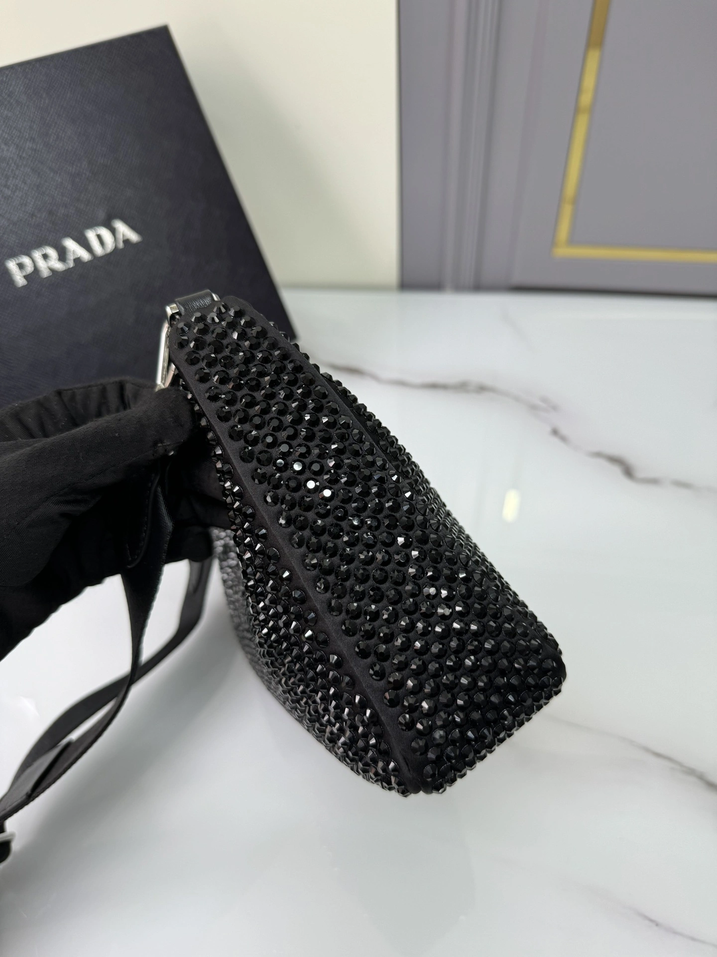 MOMO-- Pr141 1BH204_2AWL_F0002_V_V9L high quality version item:D-B063K2250