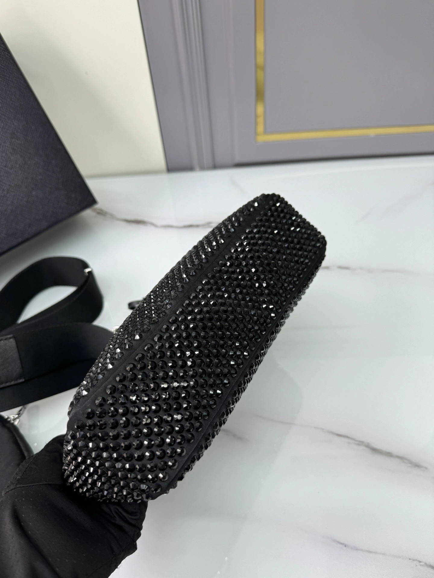 MOMO-- Pr141 1BH204_2AWL_F0002_V_V9L high quality version item:D-B063K2250