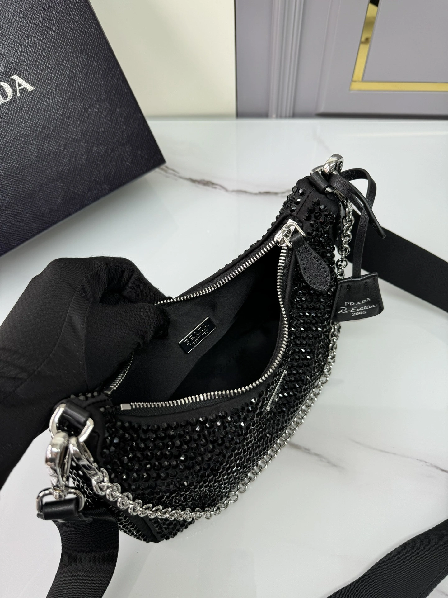 MOMO-- Pr141 1BH204_2AWL_F0002_V_V9L high quality version item:D-B063K2250