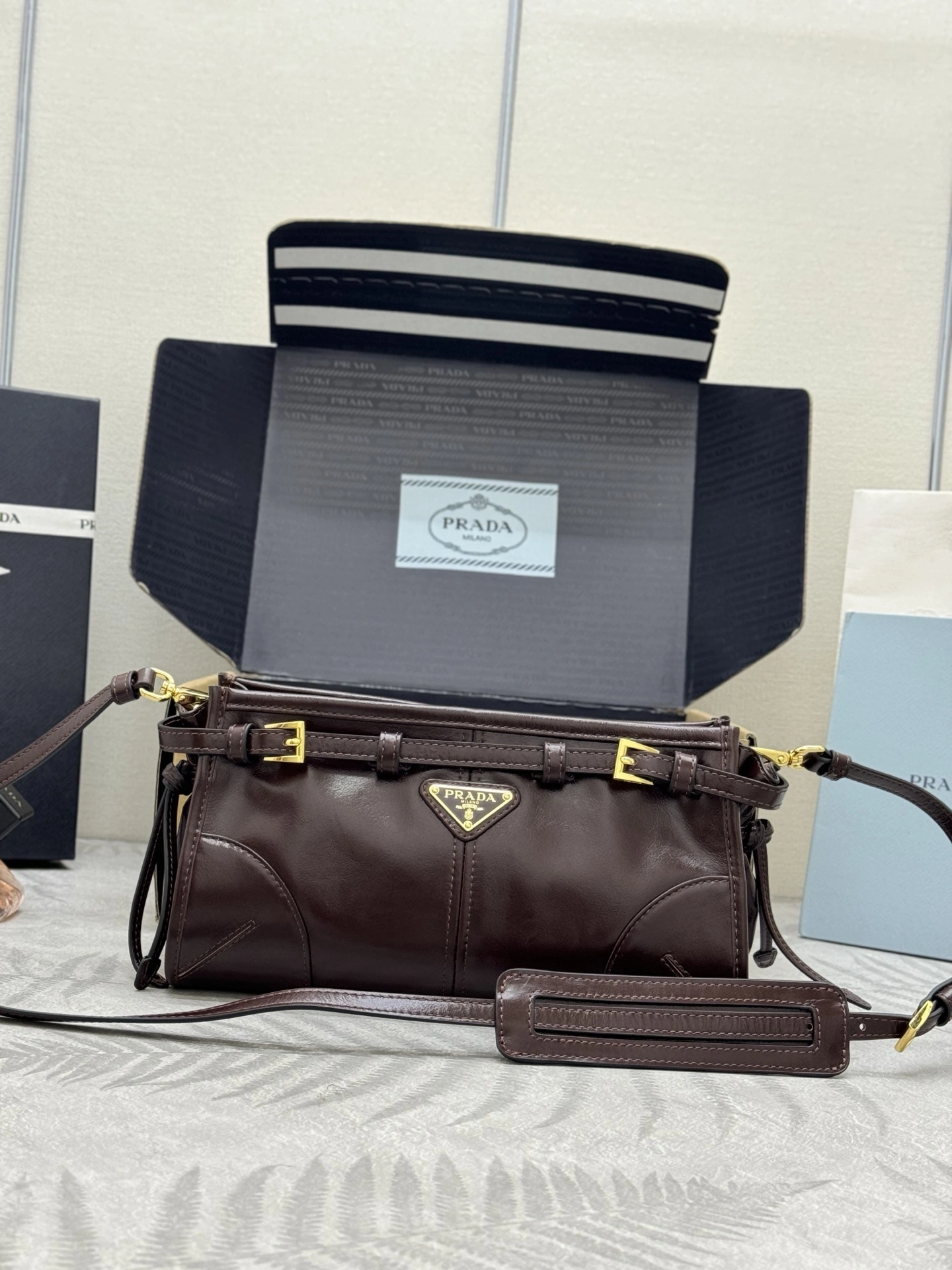 MOMO-- Pr141 1BH215_2CYR_F01D6 high quality version waxed skin item:E-B000K0713