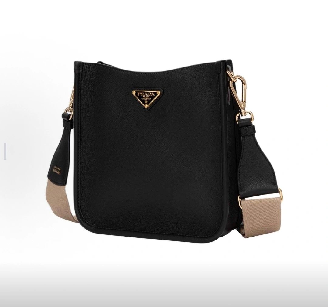 MOMO-- Pr141 1BH220_2CYS_F0ES7 high quality version Calfskin item:E-B177I1763