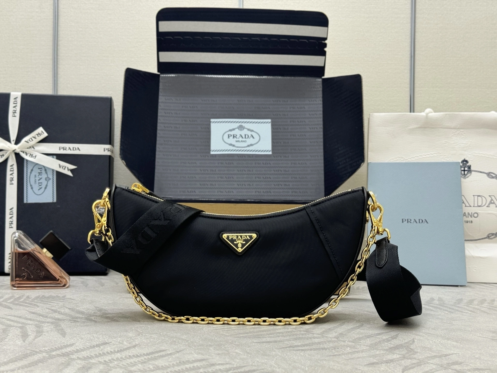 MOMO-- Pr141 1BH222_R064_F0002 high quality version Re-Nylon item:E-B000K0621