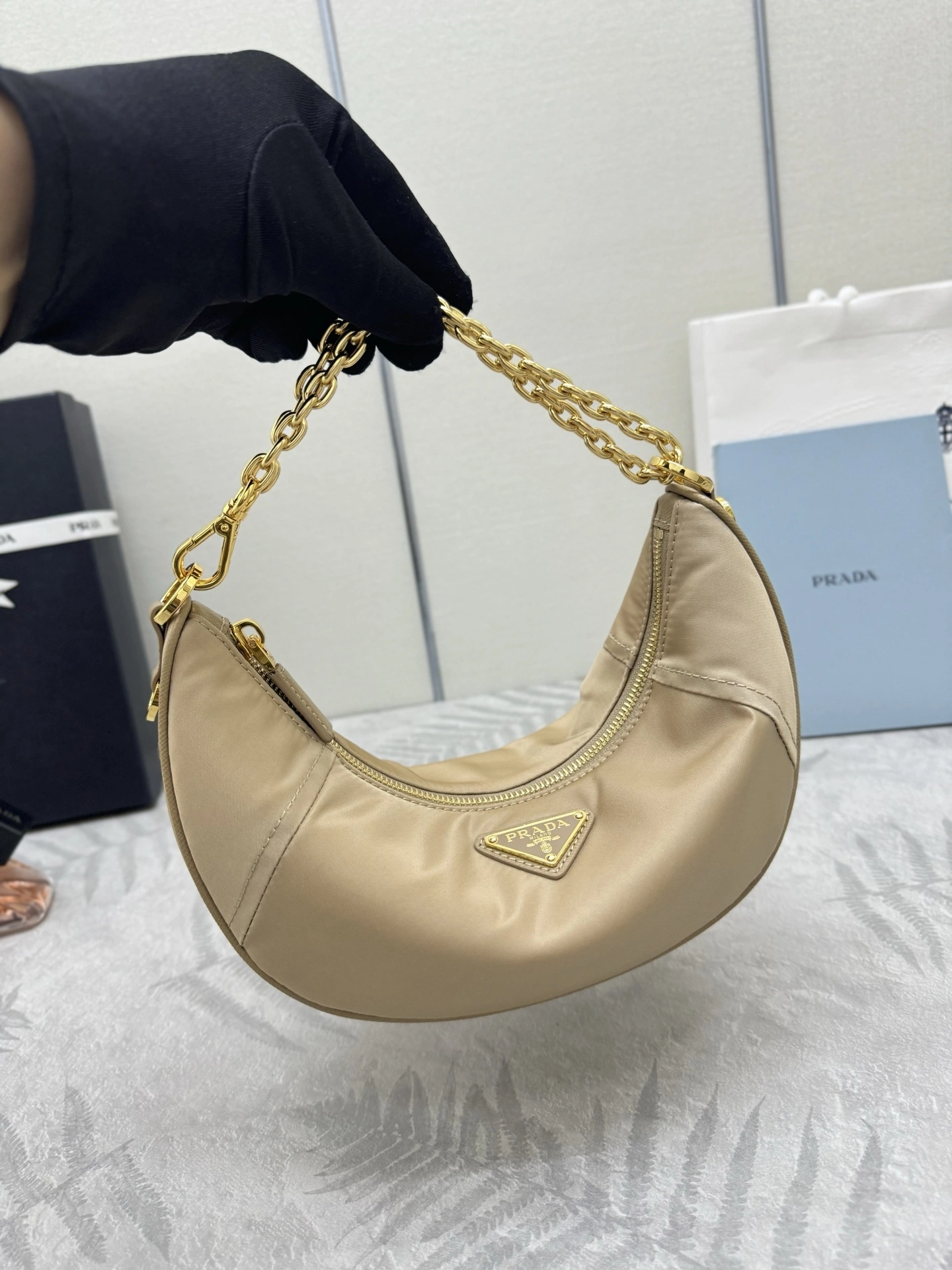 MOMO-- Pr141 1BH222_R064_F0040 high quality version Re-Nylon item:E-B000K0622