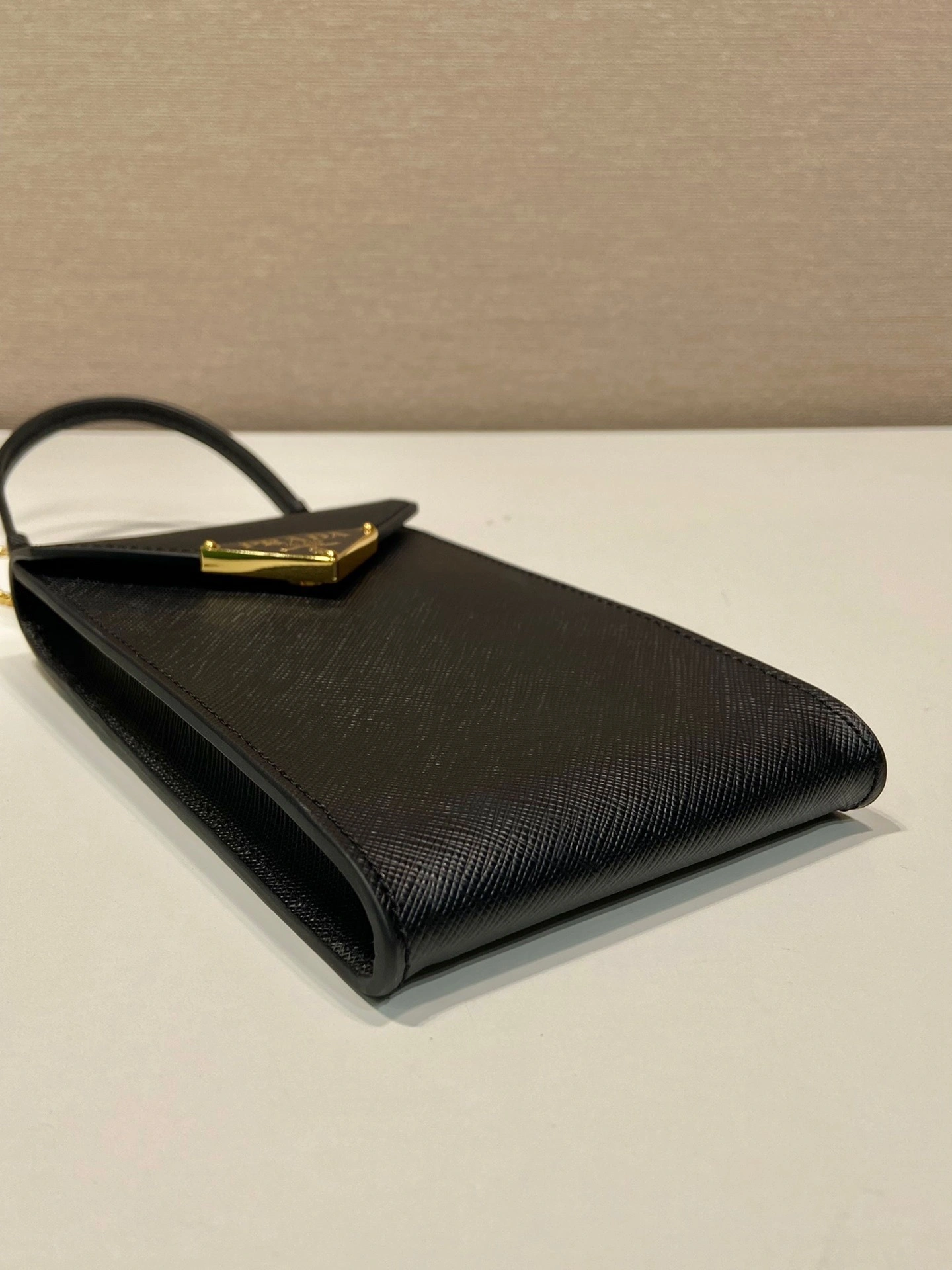 MOMO-- Pr141 1BP050_NZV_F0002_V_5TO high quality version item:D-B063K2205