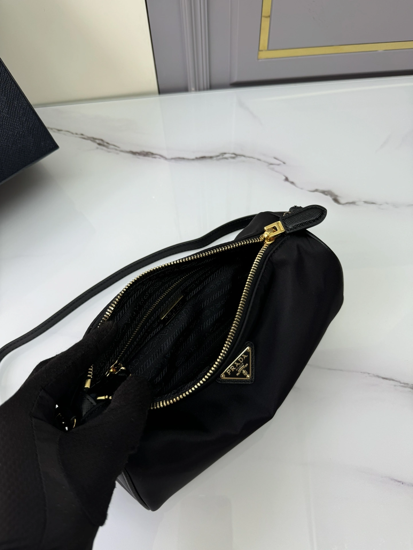 MOMO-- Pr141 1NE058_2C05_F0002 high quality version item:D-B063K1908