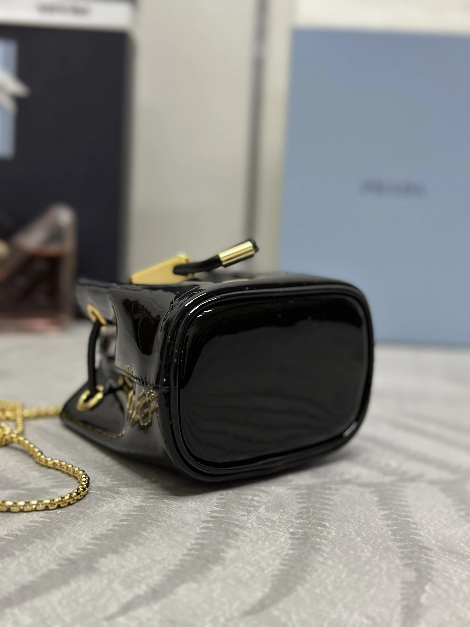 MOMO-- Pr141 1NR016_069_F03KJ high quality version Calfskin item:E-B000K0738