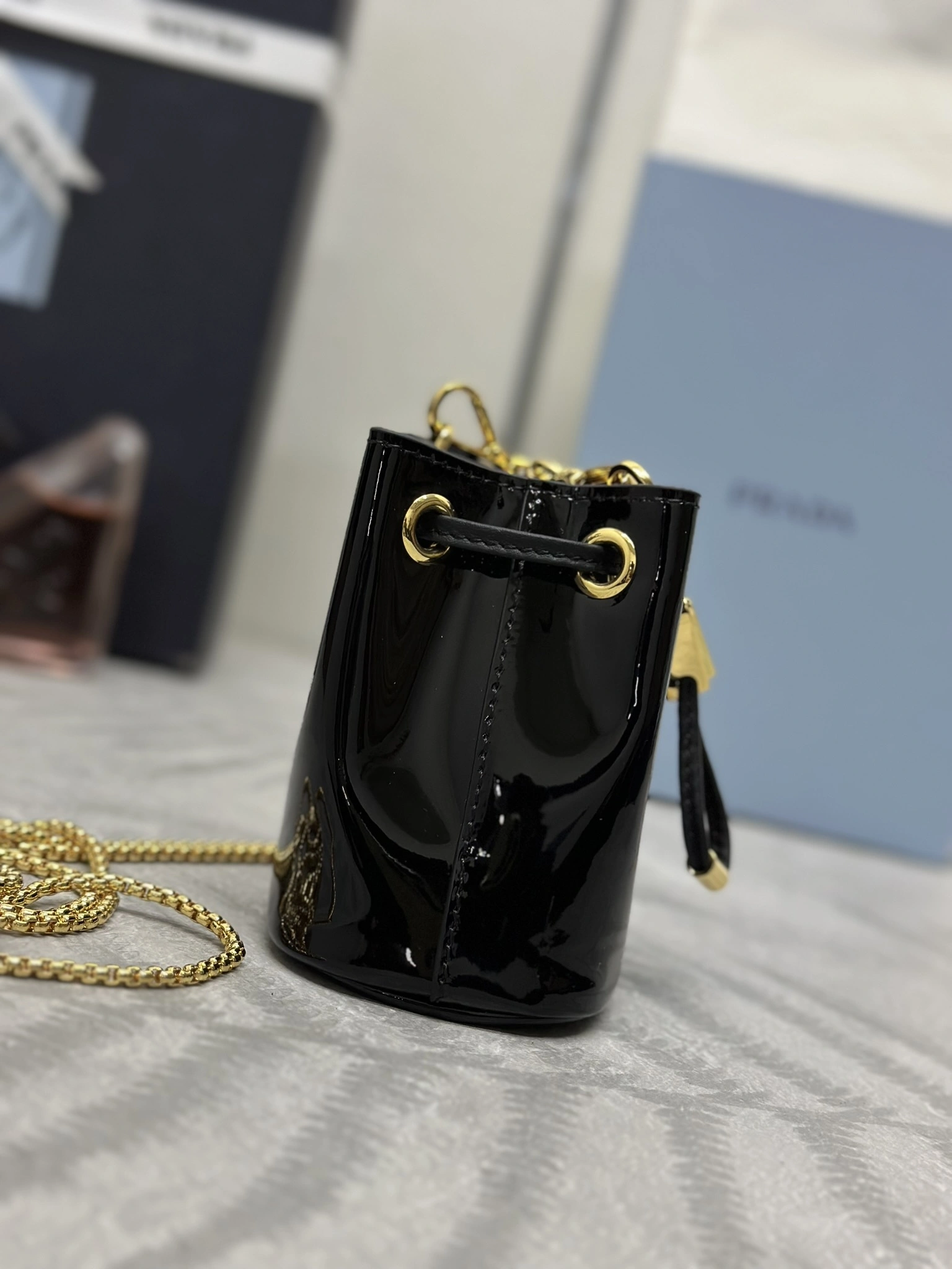MOMO-- Pr141 1NR016_069_F03KJ high quality version Calfskin item:E-B000K0738