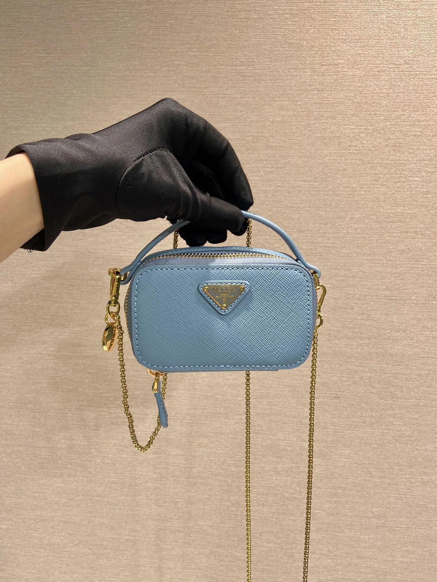 MOMO-- Pr141 1NR025_QHH_F0076 cowhide item:D-B000K1009