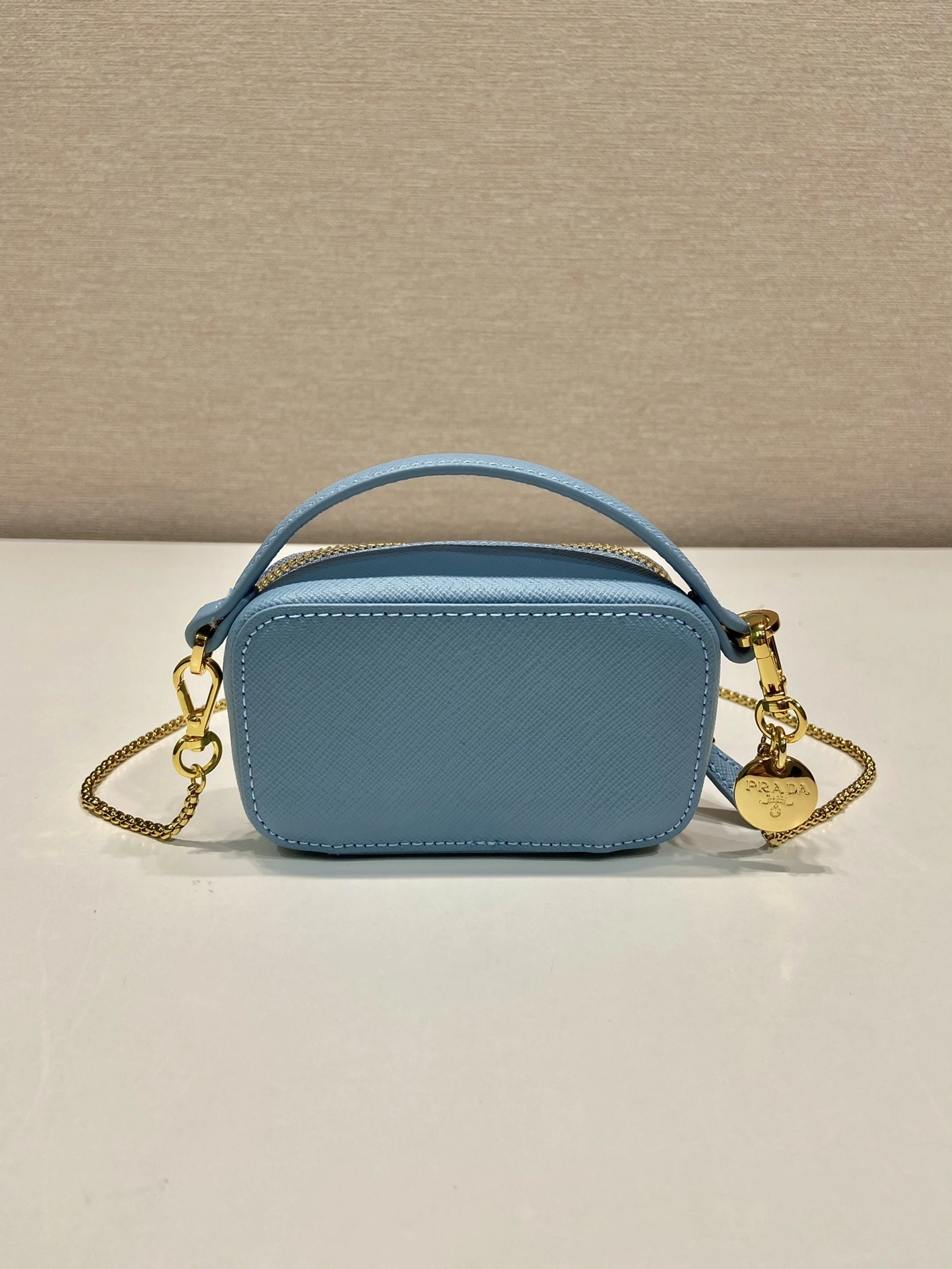 MOMO-- Pr141 1NR025_QHH_F0076 cowhide item:D-B000K1009