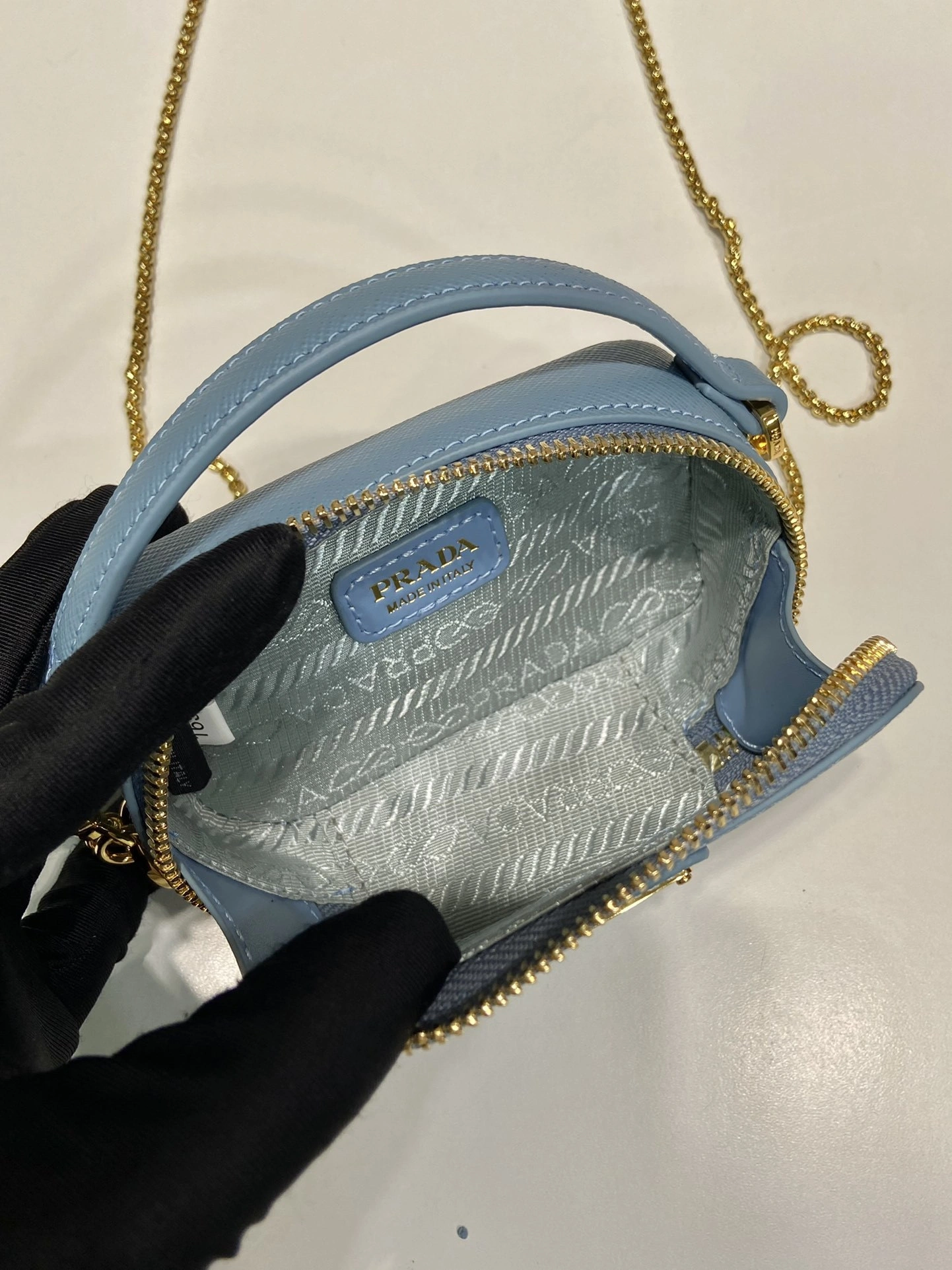 MOMO-- Pr141 1NR025_QHH_F0076 cowhide item:D-B000K1009