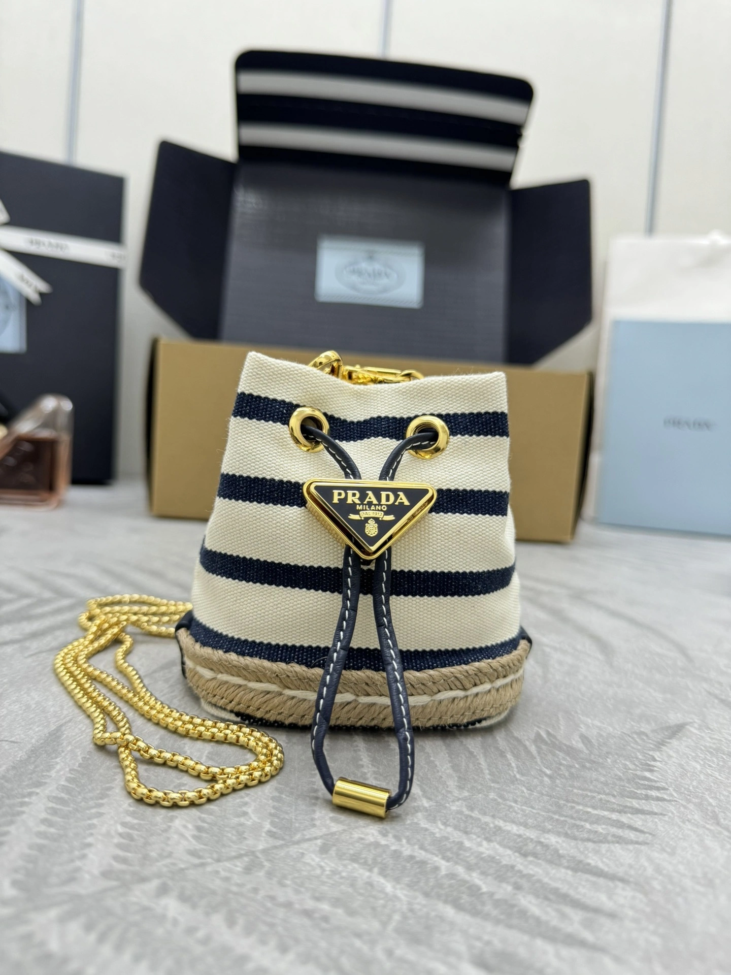 MOMO-- Pr141 1NR16H_2HJN_F0C56 high quality version item:E-B000K0707