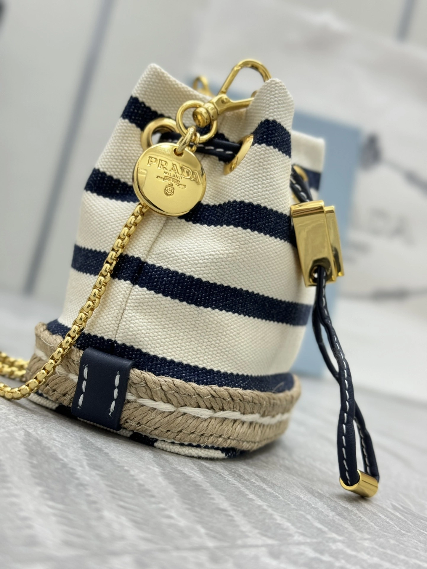 MOMO-- Pr141 1NR16H_2HJN_F0C56 high quality version item:E-B000K0707