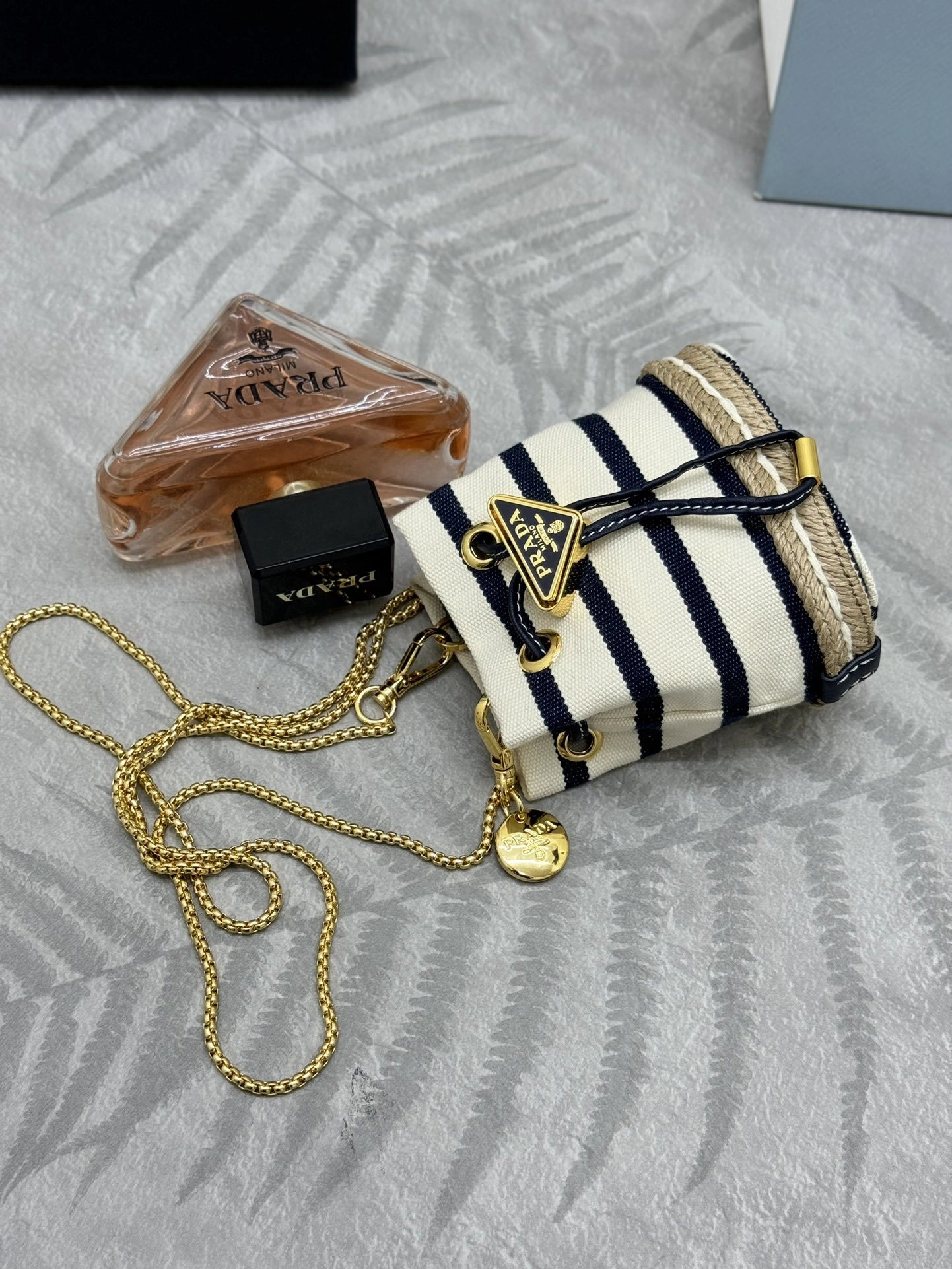 MOMO-- Pr141 1NR16H_2HJN_F0C56 high quality version item:E-B000K0707