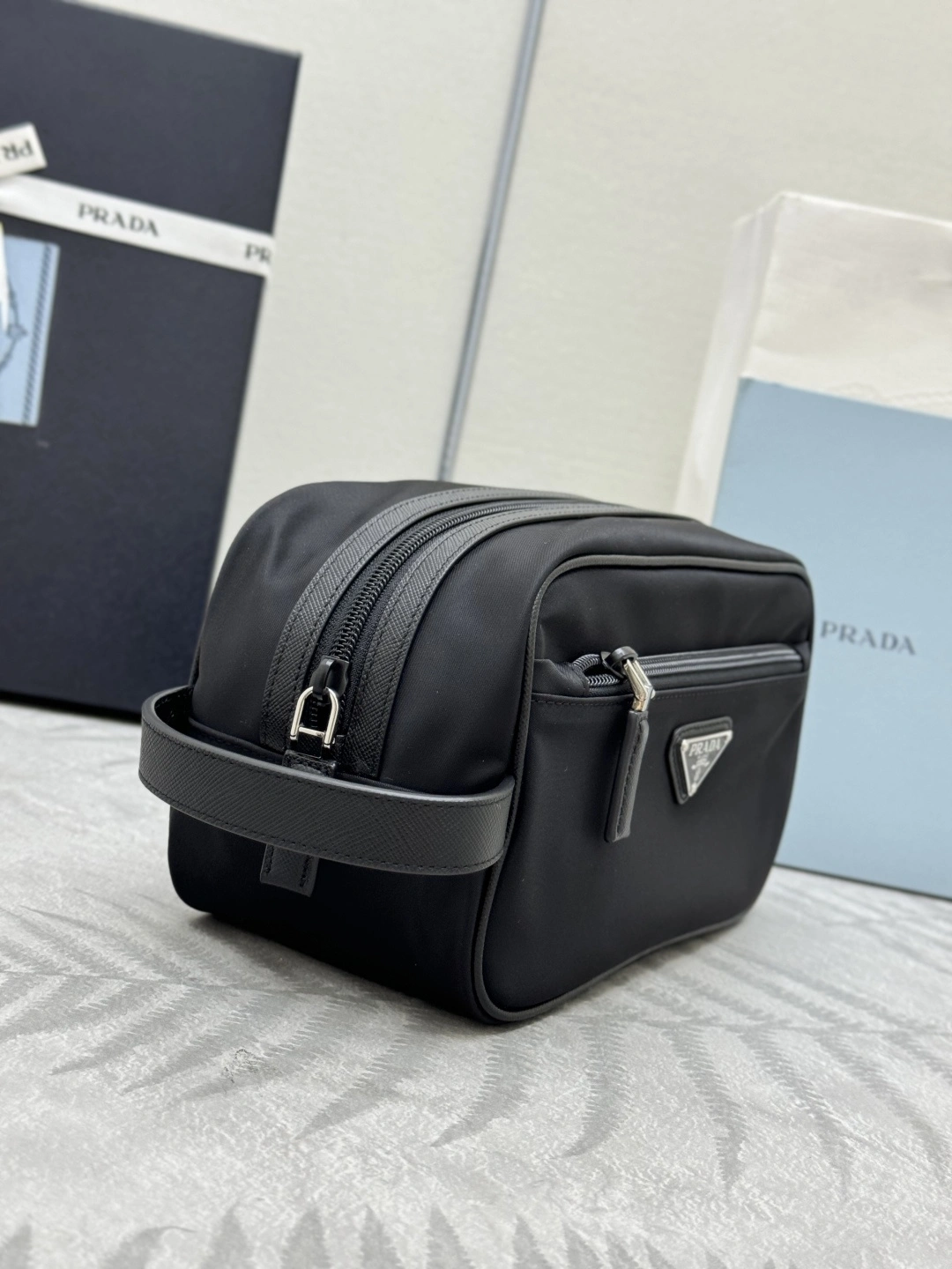 MOMO-- Pr141 2NA8192DMH-F0002 high quality version item:E-B000K0732