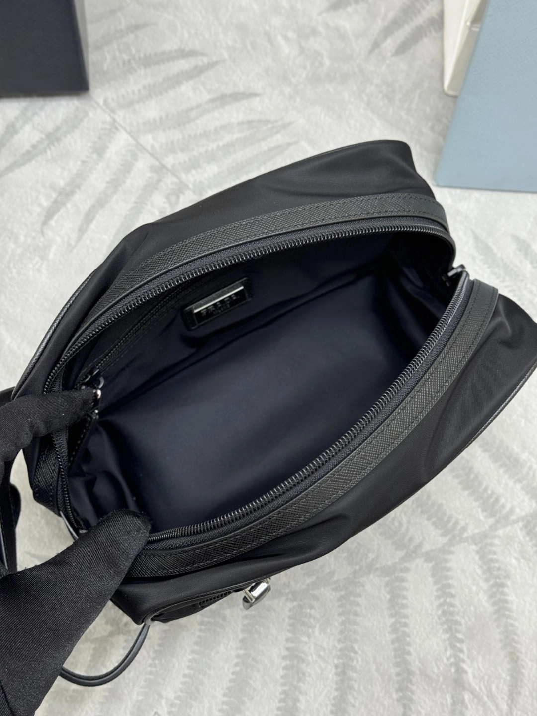 MOMO-- Pr141 2NA8192DMH-F0002 high quality version item:E-B000K0732