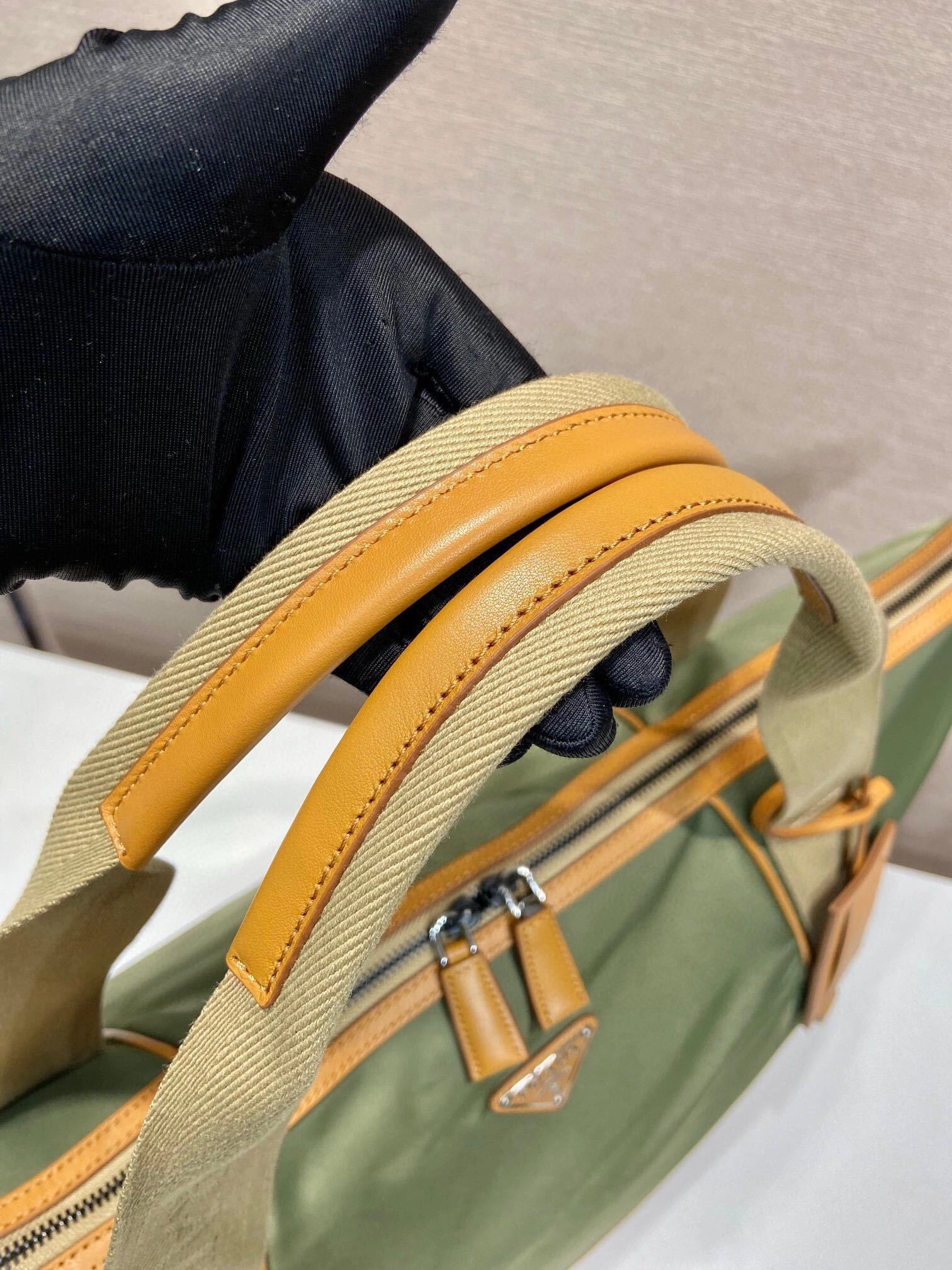MOMO-- Pr141 2VC040_2CX2_F03UQ high quality version Nylon item:D-B164H2883H