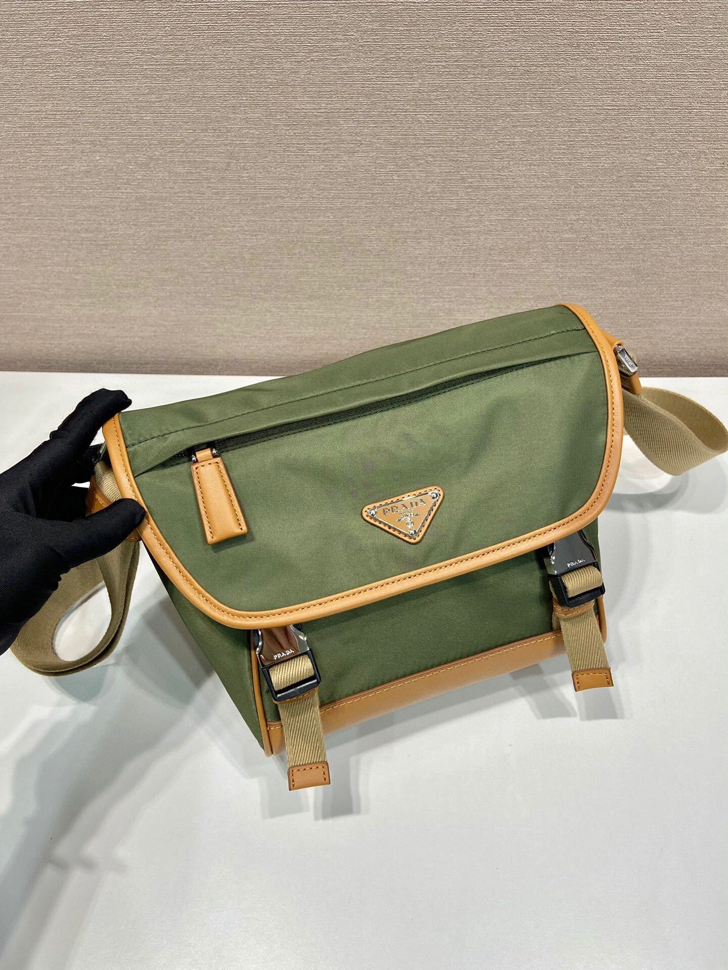 MOMO-- Pr141 2VD066_2CX2_F03UQ high quality version Re-Nylon item:D-B164H2882H