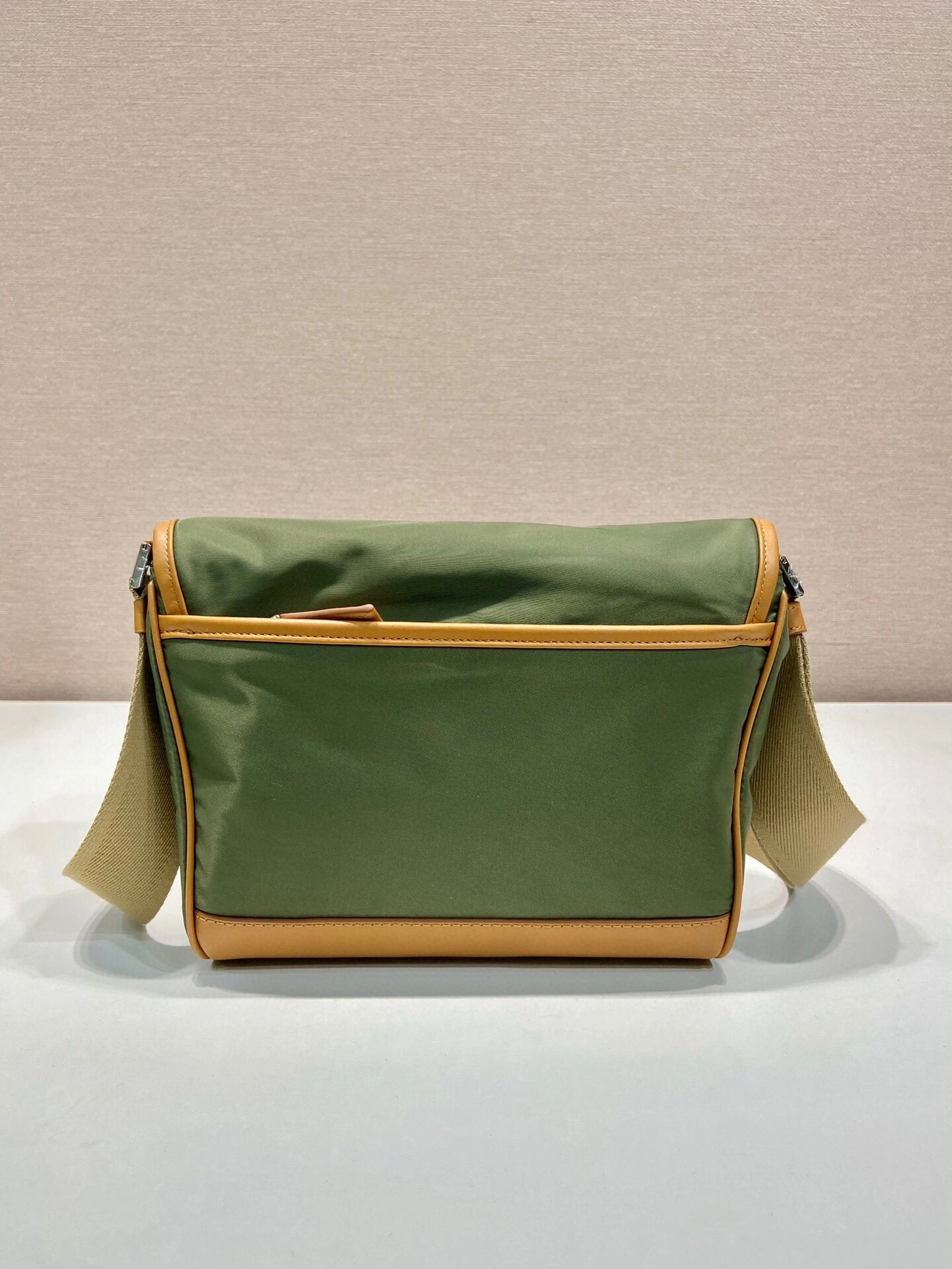 MOMO-- Pr141 2VD066_2CX2_F03UQ high quality version Re-Nylon item:D-B164H2882H