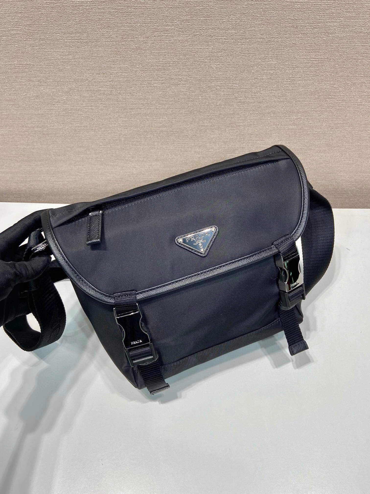 MOMO-- Pr141 2VD066_2DMG_F0002 high quality version Re-Nylon item:D-B164H2881H