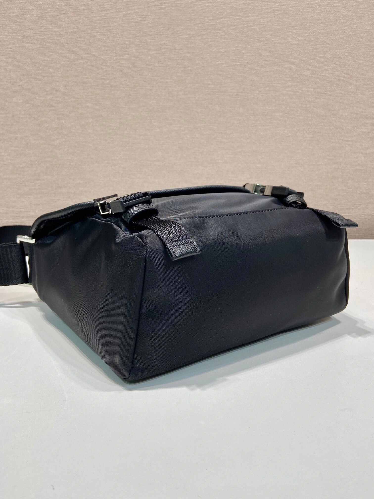 MOMO-- Pr141 2VD066_2DMG_F0002 high quality version Re-Nylon item:D-B164H2881H