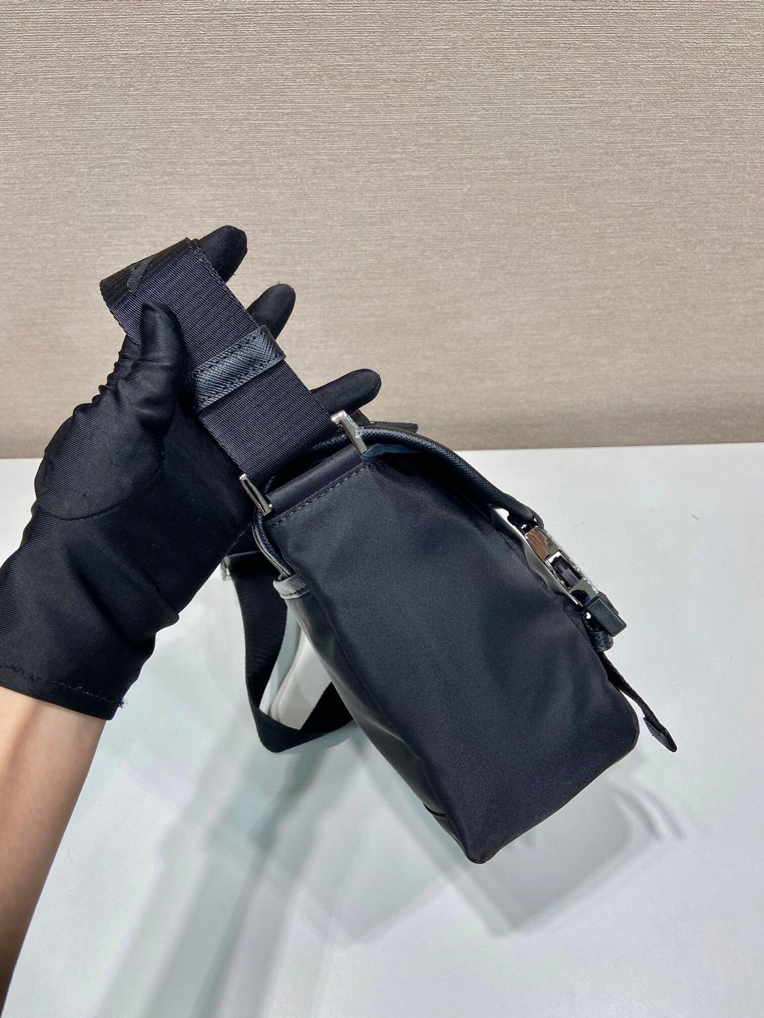 MOMO-- Pr141 2VD066_2DMG_F0002 high quality version Re-Nylon item:D-B164H2881H