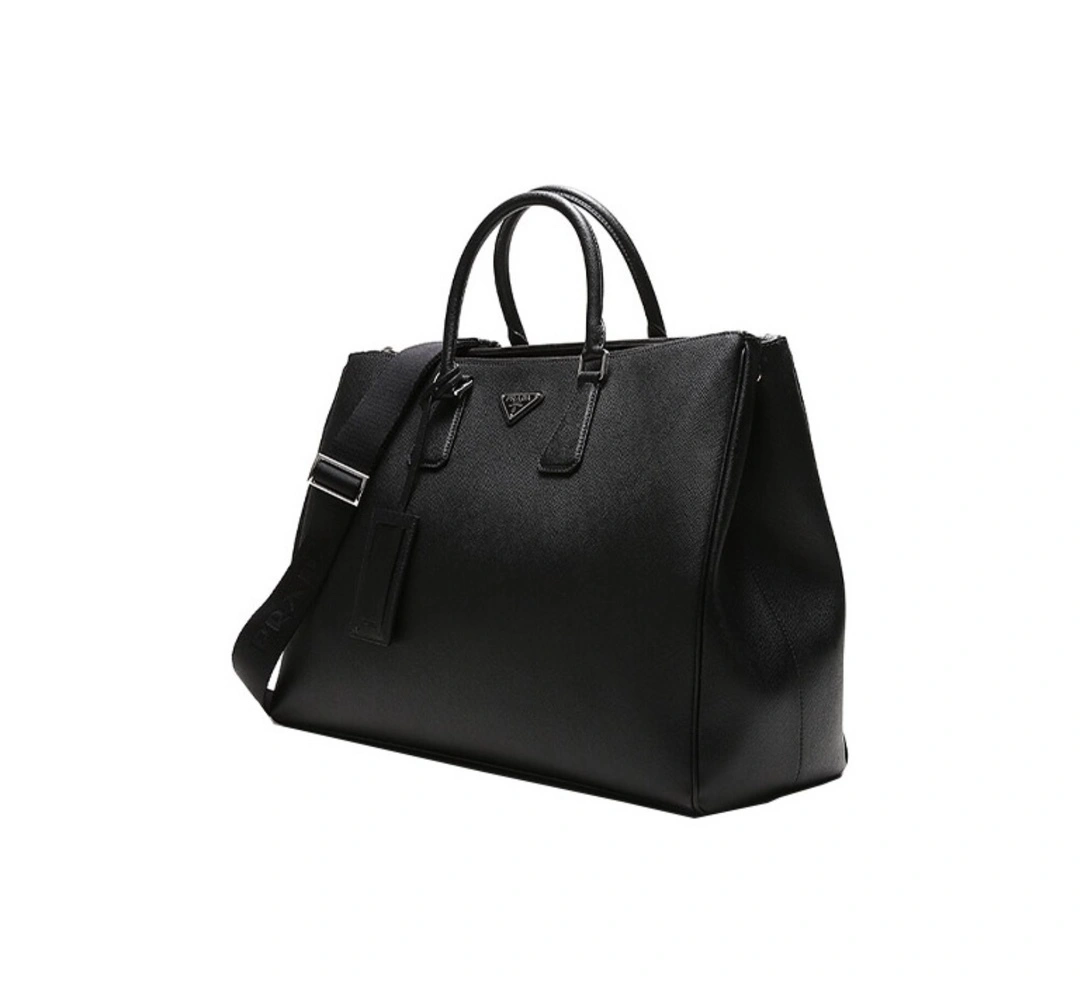 MOMO-- Pr141 2VG047-9Z2-F0002-V-OOO Calfskin item:D-B183G0390S