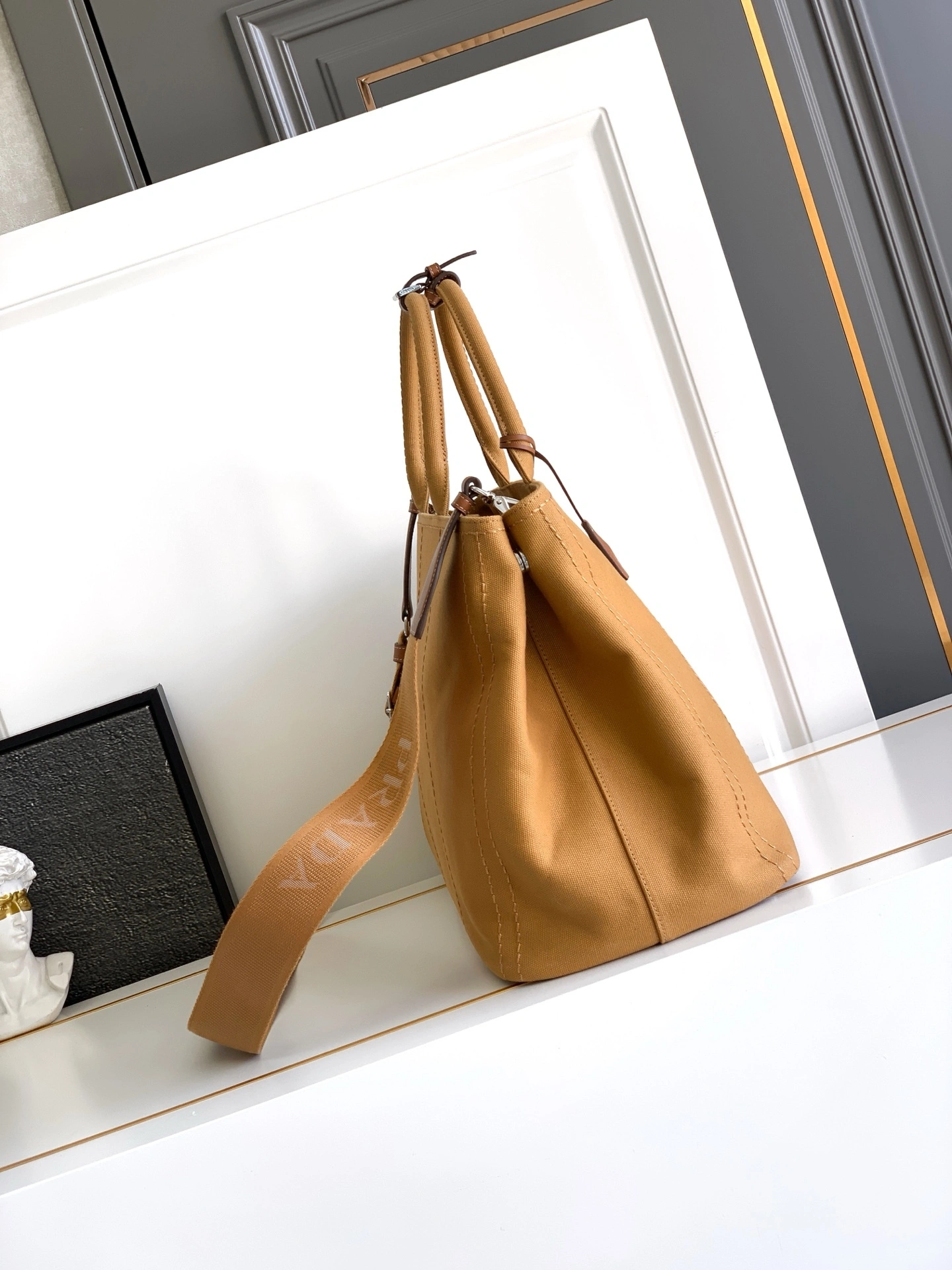 MOMO-- Pr141 2VG131_2CYA_F04MO high quality version item:E-B177H2718