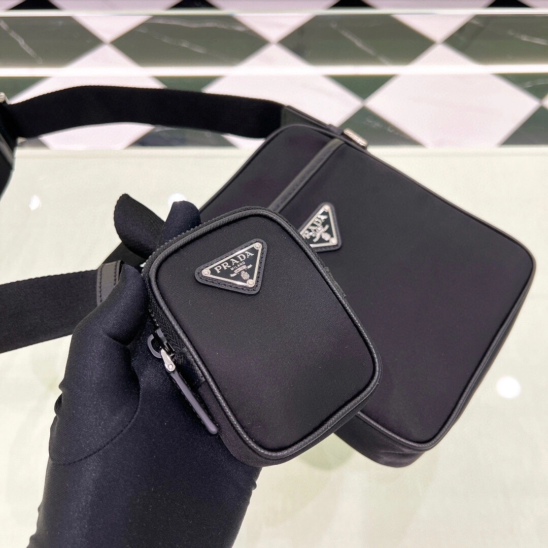 &MOMO-- Pr141 2VH112-2DMH-F0002-WOO Saffiano cowhide item:D-B340G2072
