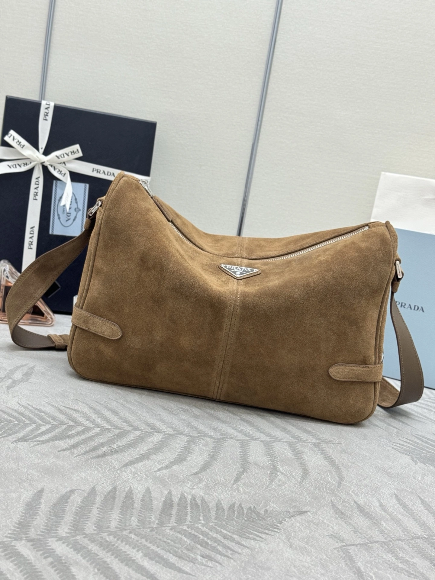 MOMO-- Pr141 2VH187_2C4S_F0401 high quality version item:E-B000K0645
