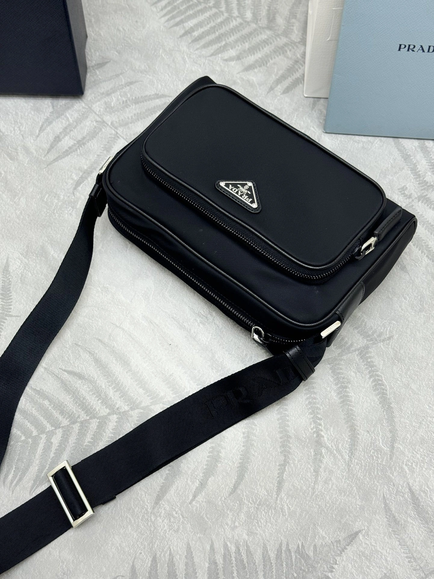 MOMO-- Pr141 2VH190_2DMH_F0002_V_OOO high quality version item:E-B000K0652