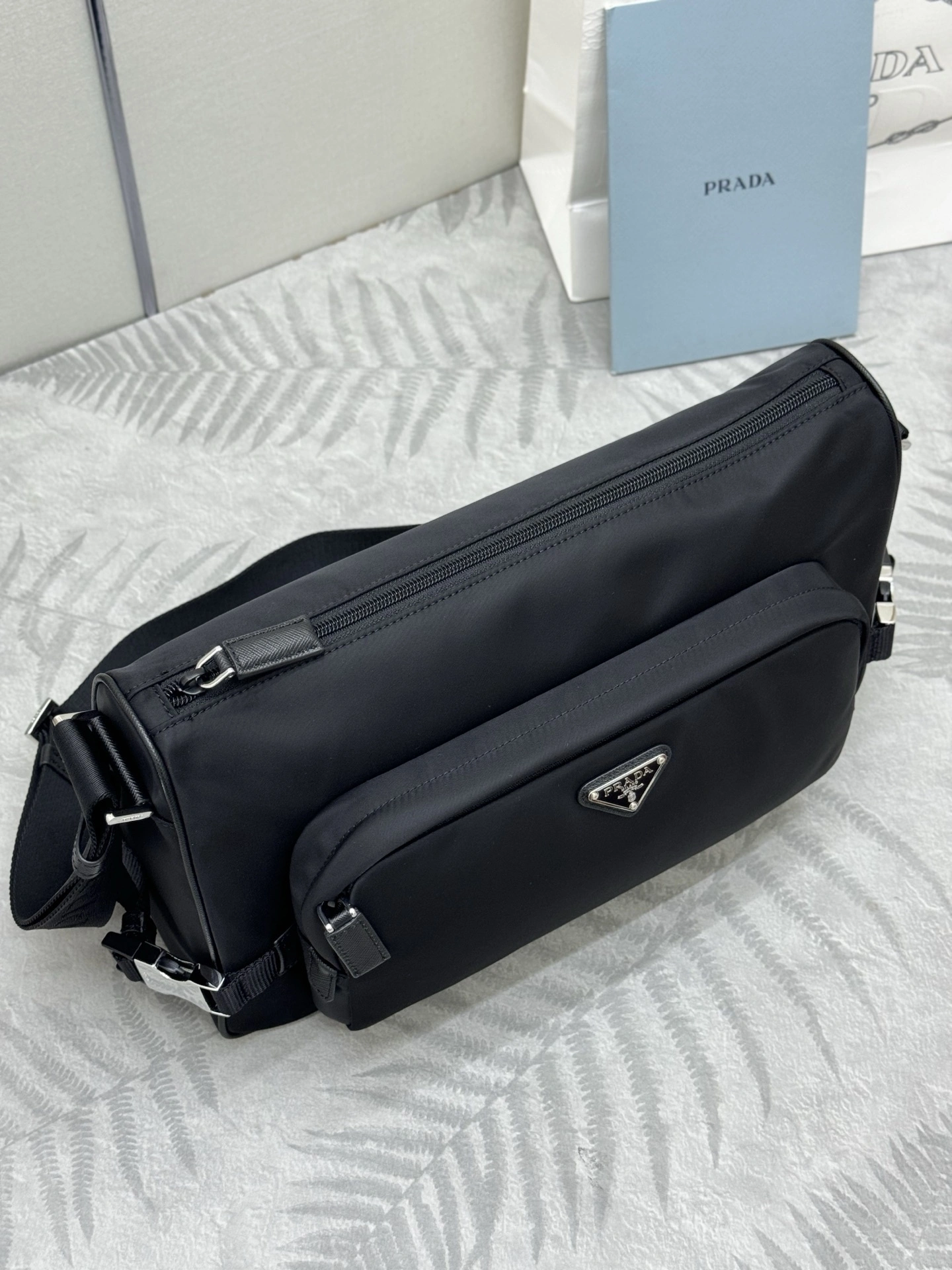 MOMO-- Pr141 2VH191_2DMG_F0002 high quality version cowhide item:E-B000K0654