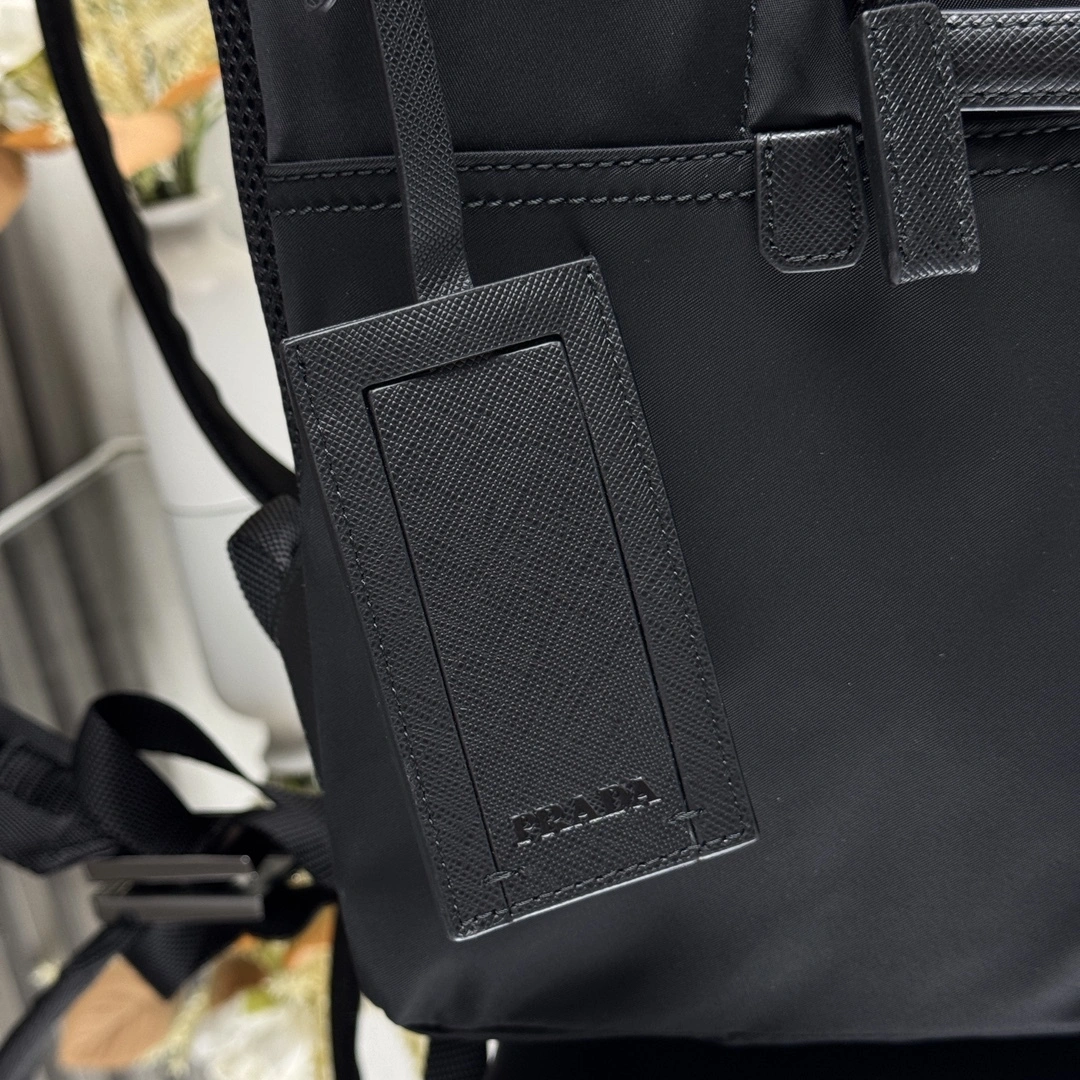 MOMO-- Pr141 2VZ066-973-F0002-V-HOL high quality version item:E-B177I2133