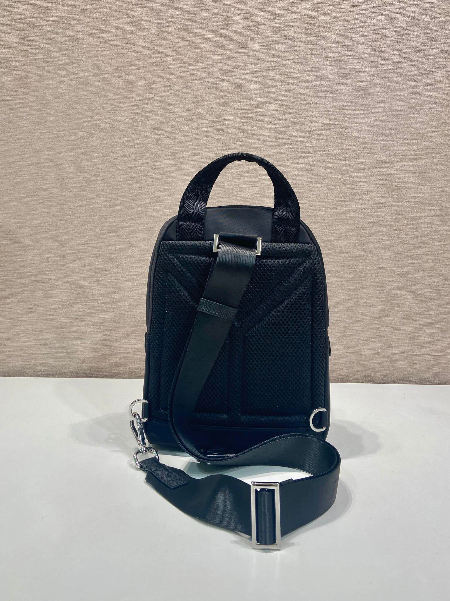 MOMO-- Pr141 2VZ116_2DMG_F0002 high quality version item:E-B177H2546