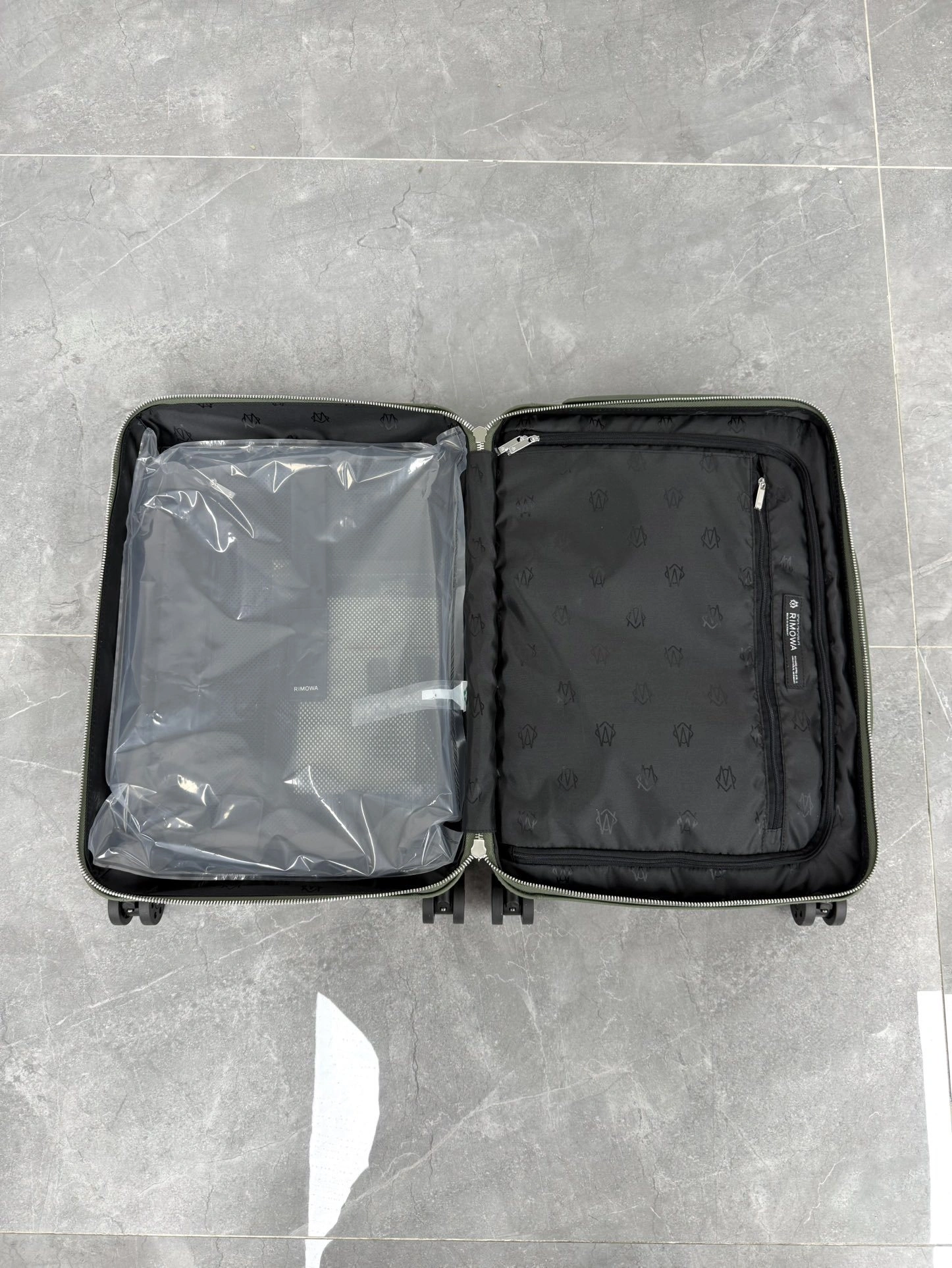MOMO-- Ri7ow1 80153494 high quality version item:E-B000J2331H