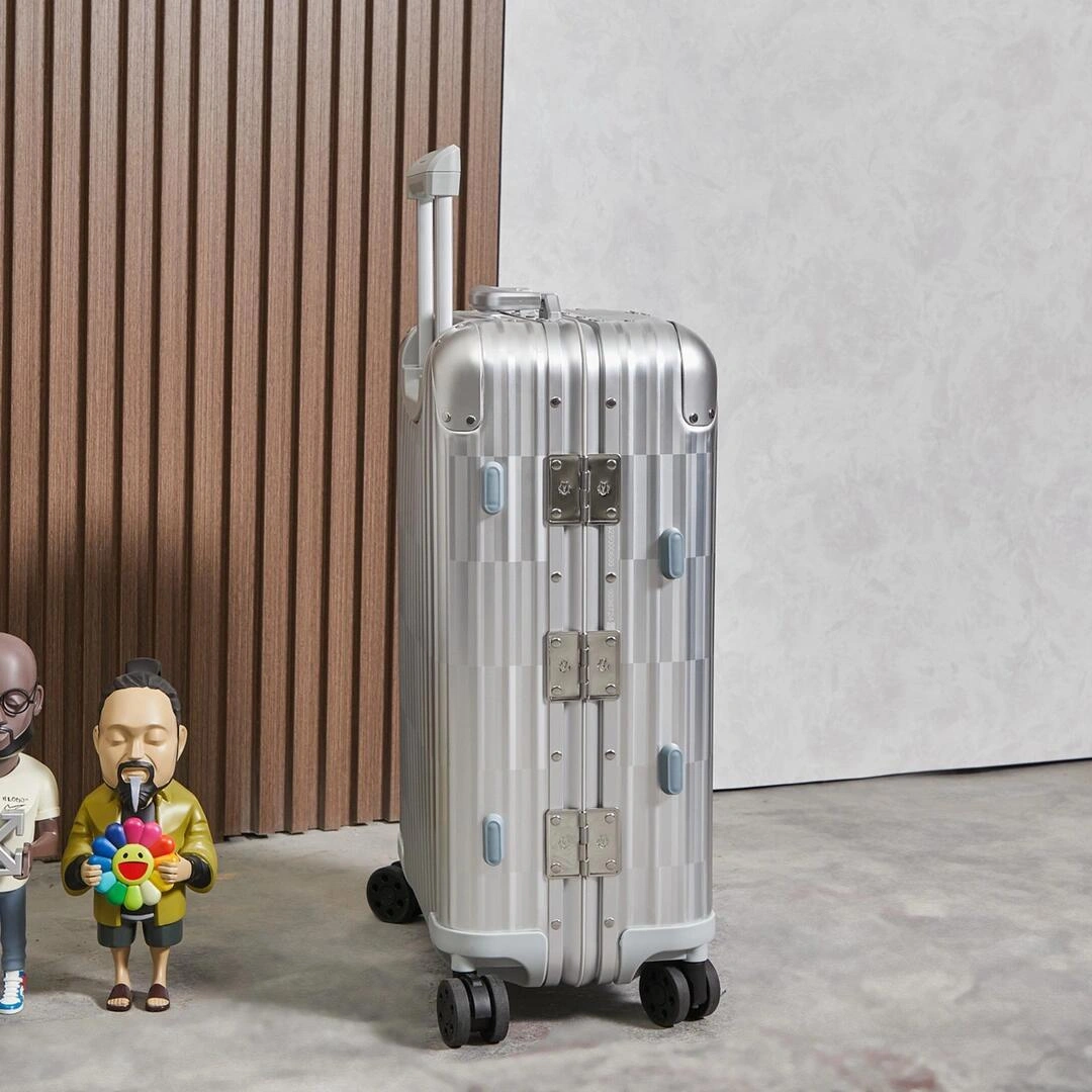 MOMO-- Ri7ow1 92590096 high quality version item:E-B000J2323H