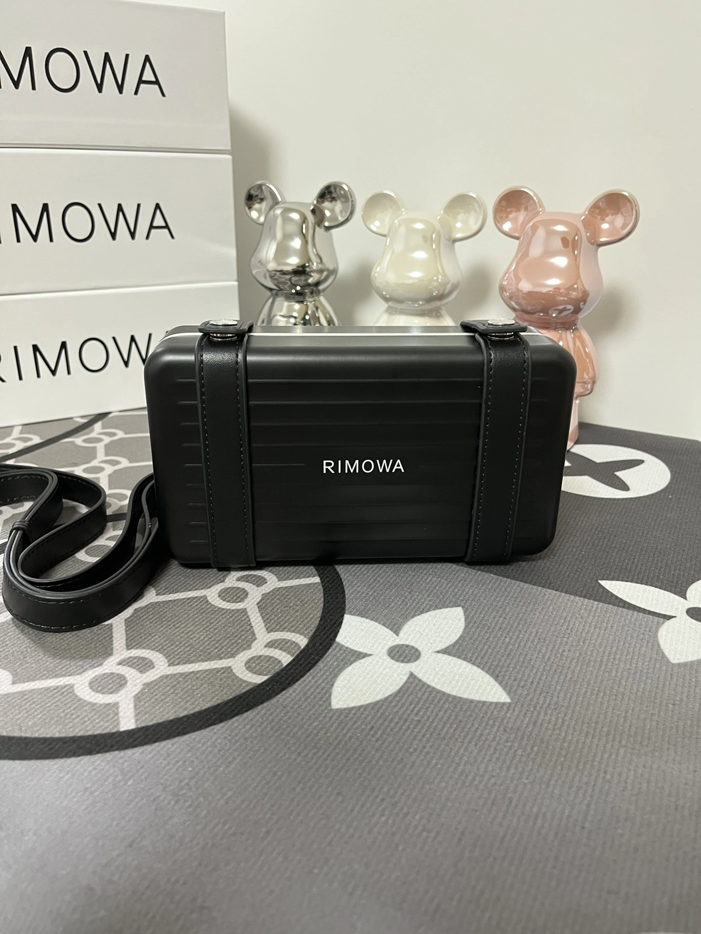 MOMO-- Ri7ow1 99011010 high quality version item:E-B000J2347H