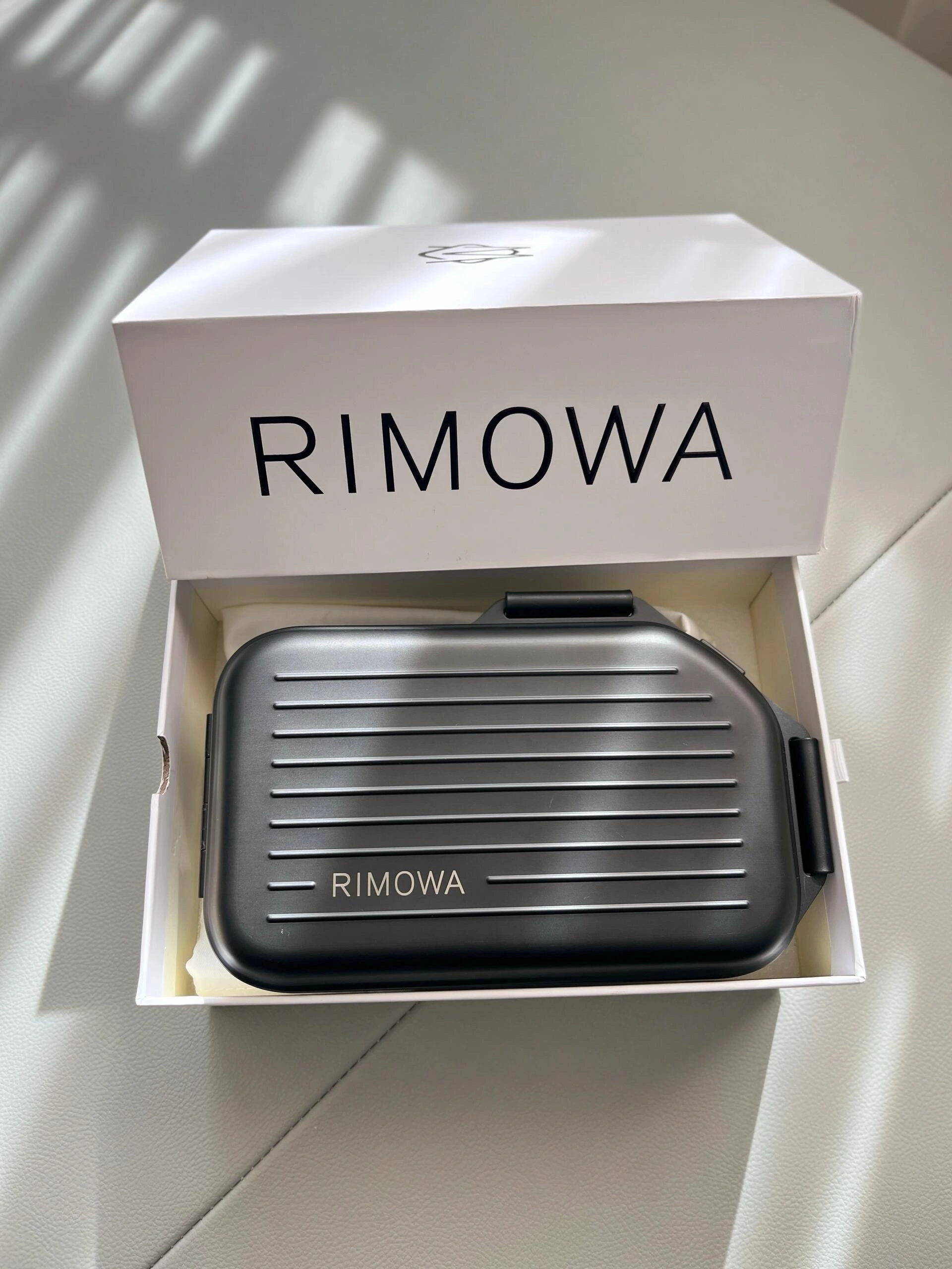 MOMO-- Ri7ow1 99022010 high quality version item:E-B000J2351H