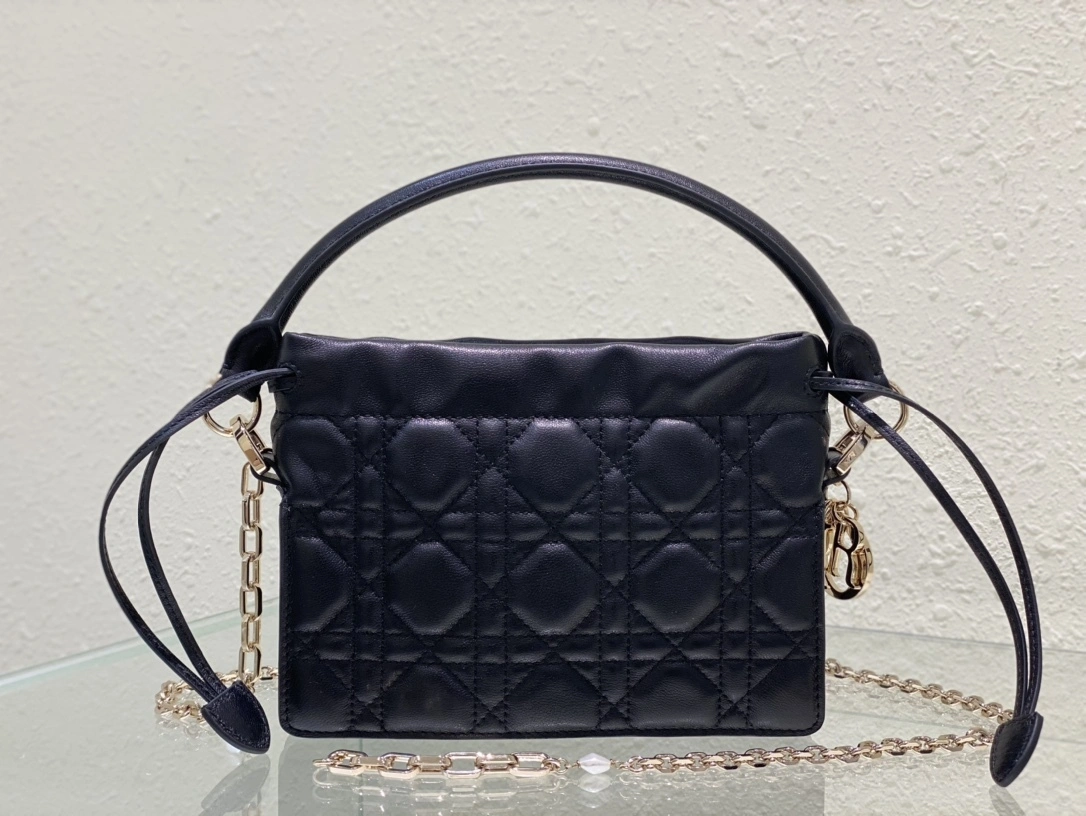 MOMO-- S0855ONMJ-M900 item：C-B063F1327Y