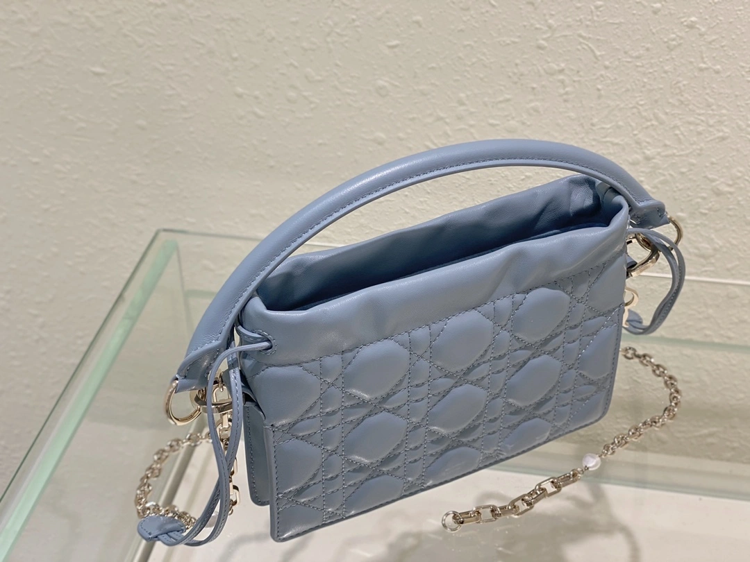 MOMO-- S0855ONMJ-M90B item：C-B063F1328Y