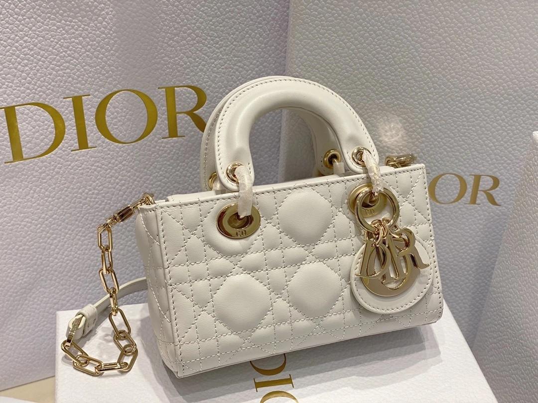 MOMO-- S0910ONGE-M030 item：C-B063F1317Y
