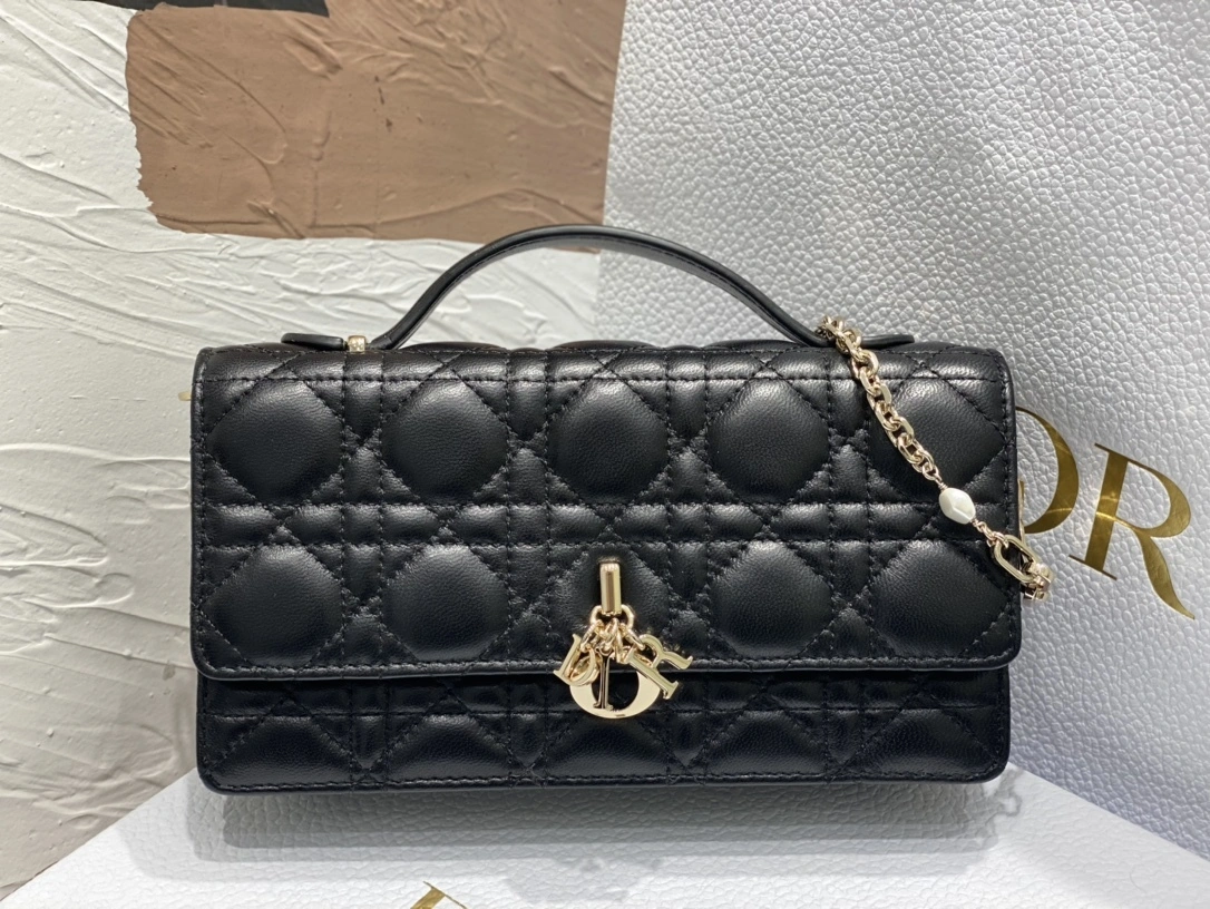 &MOMO-- S0980ONMJ-M900 item：C-B063F1321Y