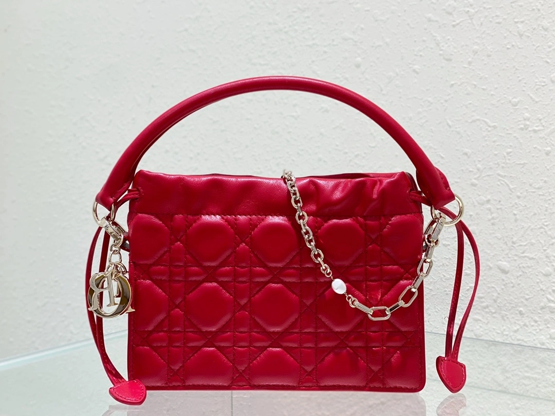 MOMO-- S0981ONMJ-M57R item：C-B063F1325Y