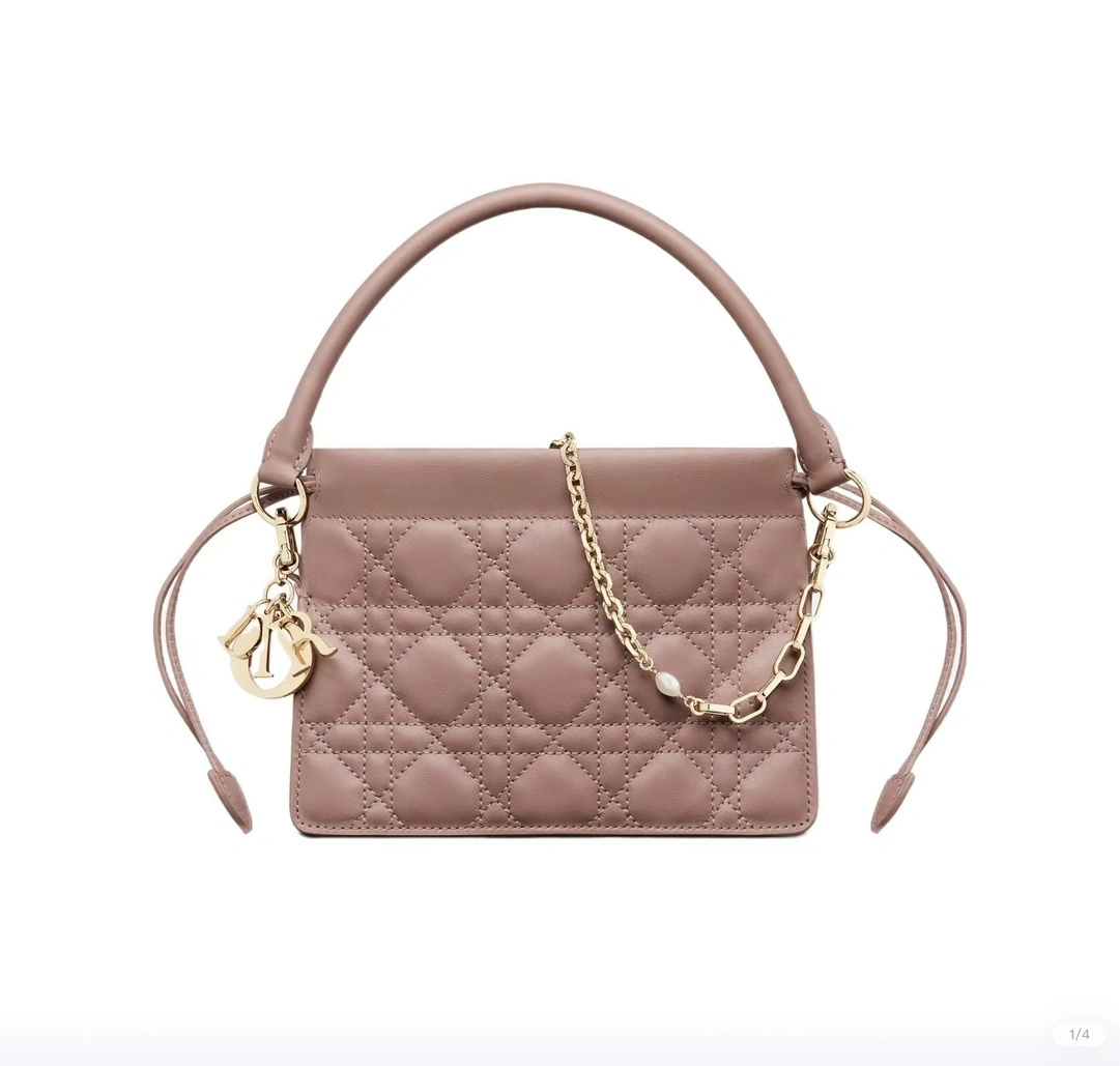 MOMO-- S0981ONMJ-M81P item：C-B063F1326Y