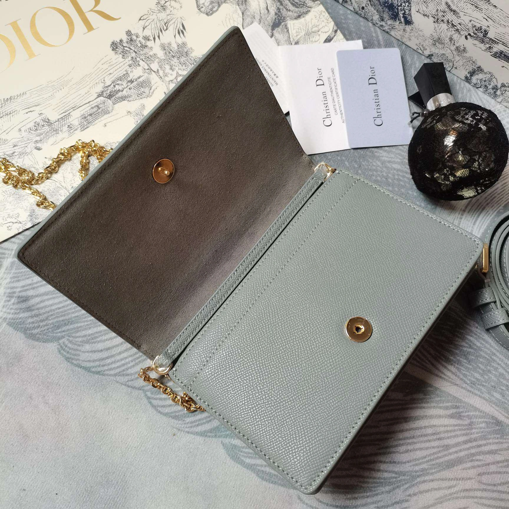 *MOMO---S2086OBAE-M41G cowhide item : A-B00H2307A