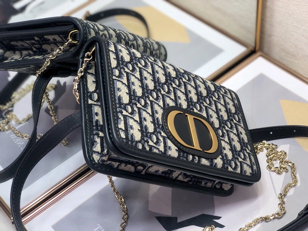 MOMO-- S2086UTZQ-M928 item：C-B063H1729R