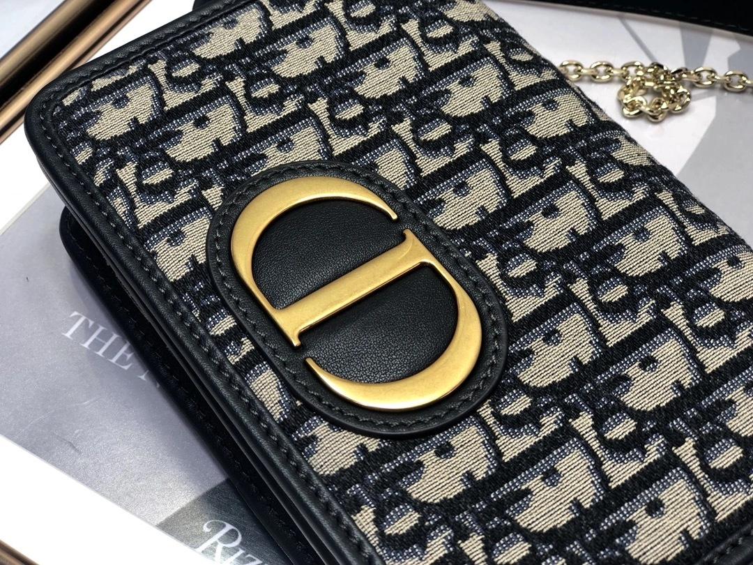MOMO-- S2086UTZQ-M928 item：C-B063H1729R
