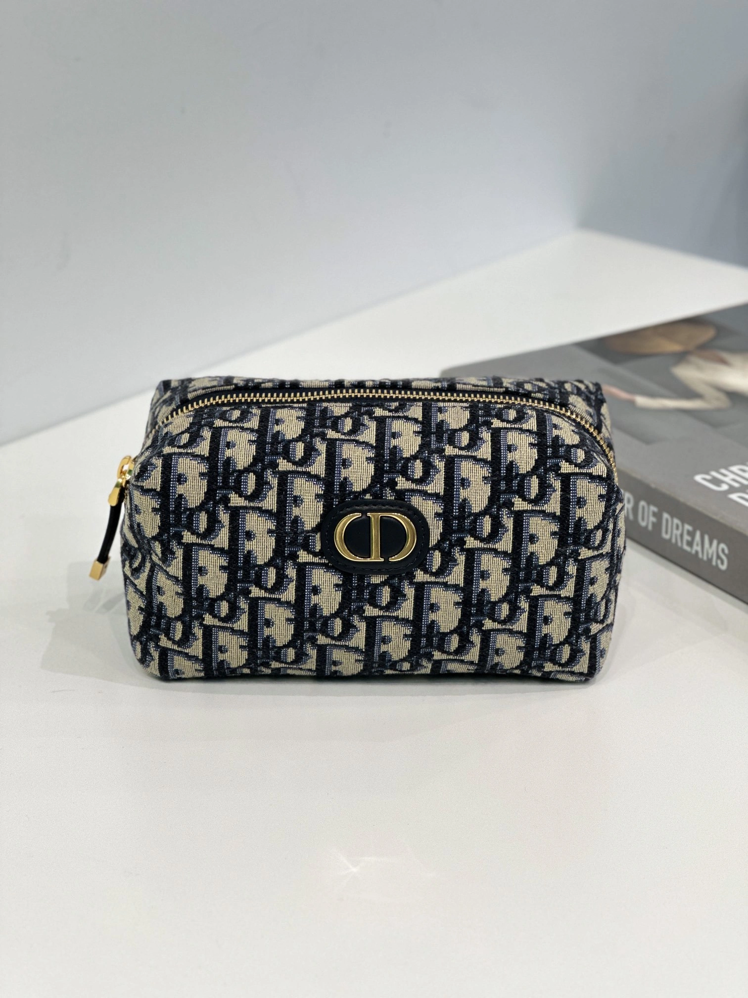 MOMO-- S2146UTZQ-M928 item：C-B007F1864R