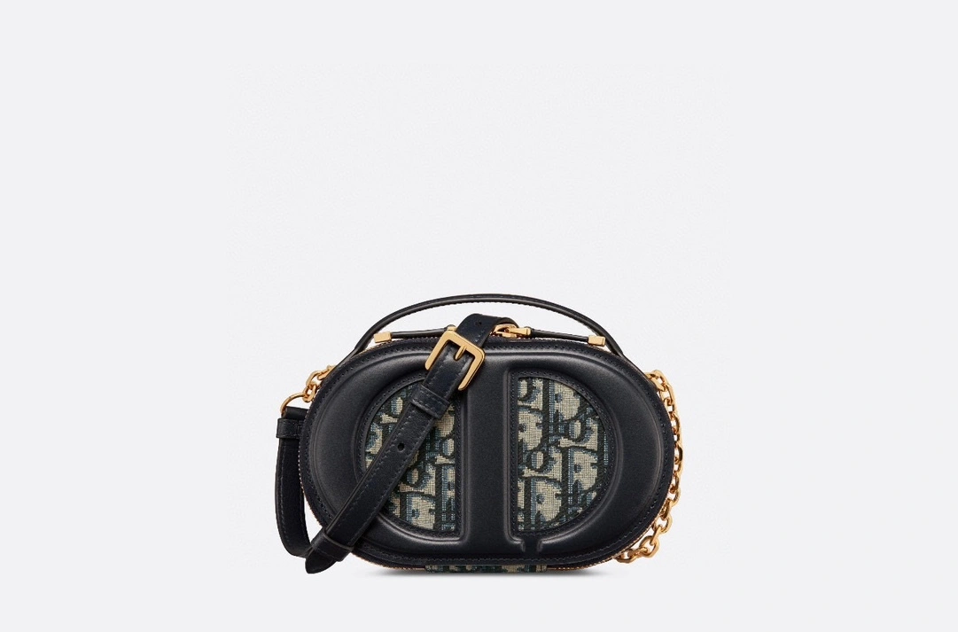MOMO-- S2201UTZQ-M928 item：C-B397G2928R