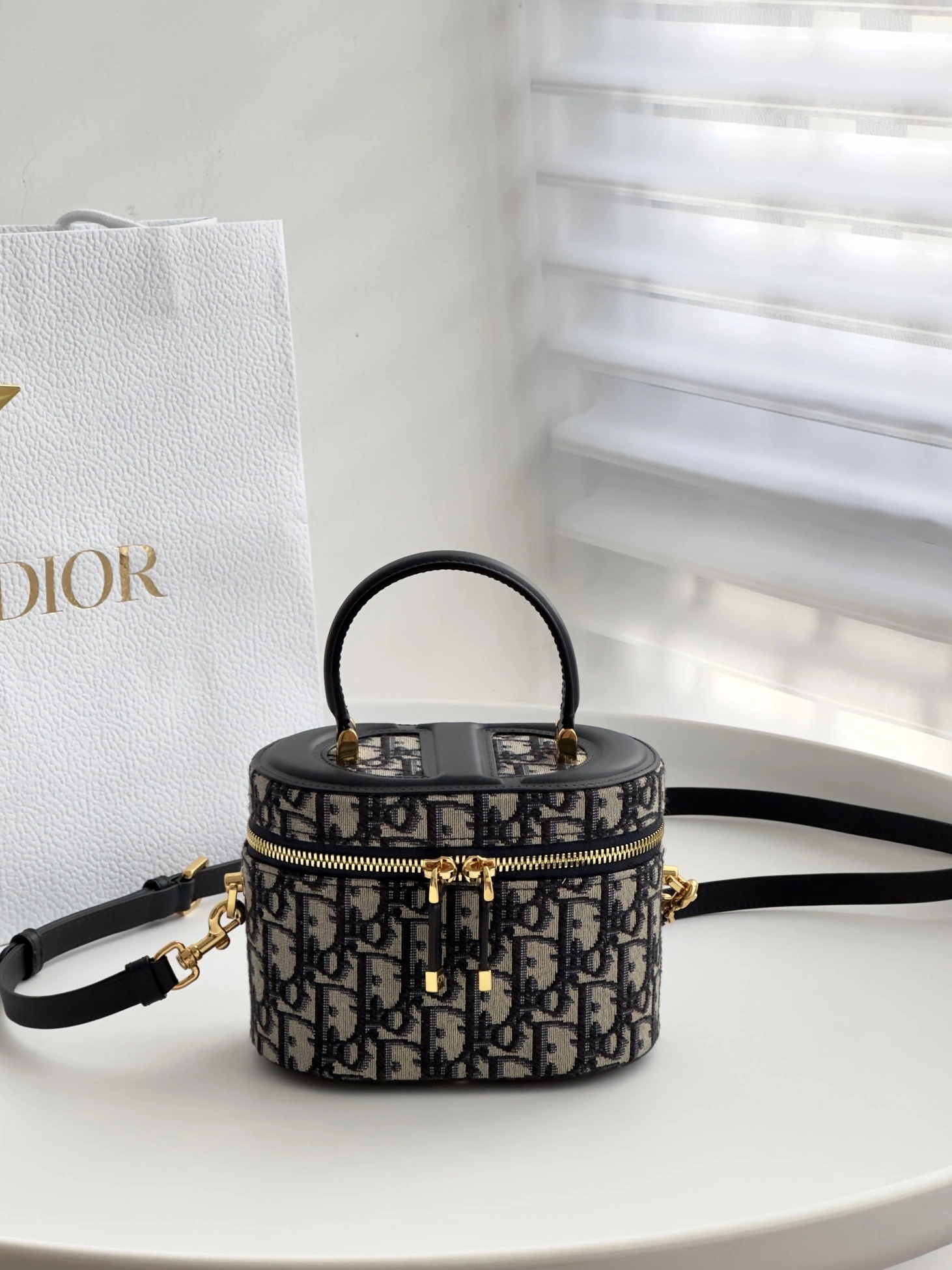 MOMO-- S2203UTZQ-M928 item:D-B000A1635