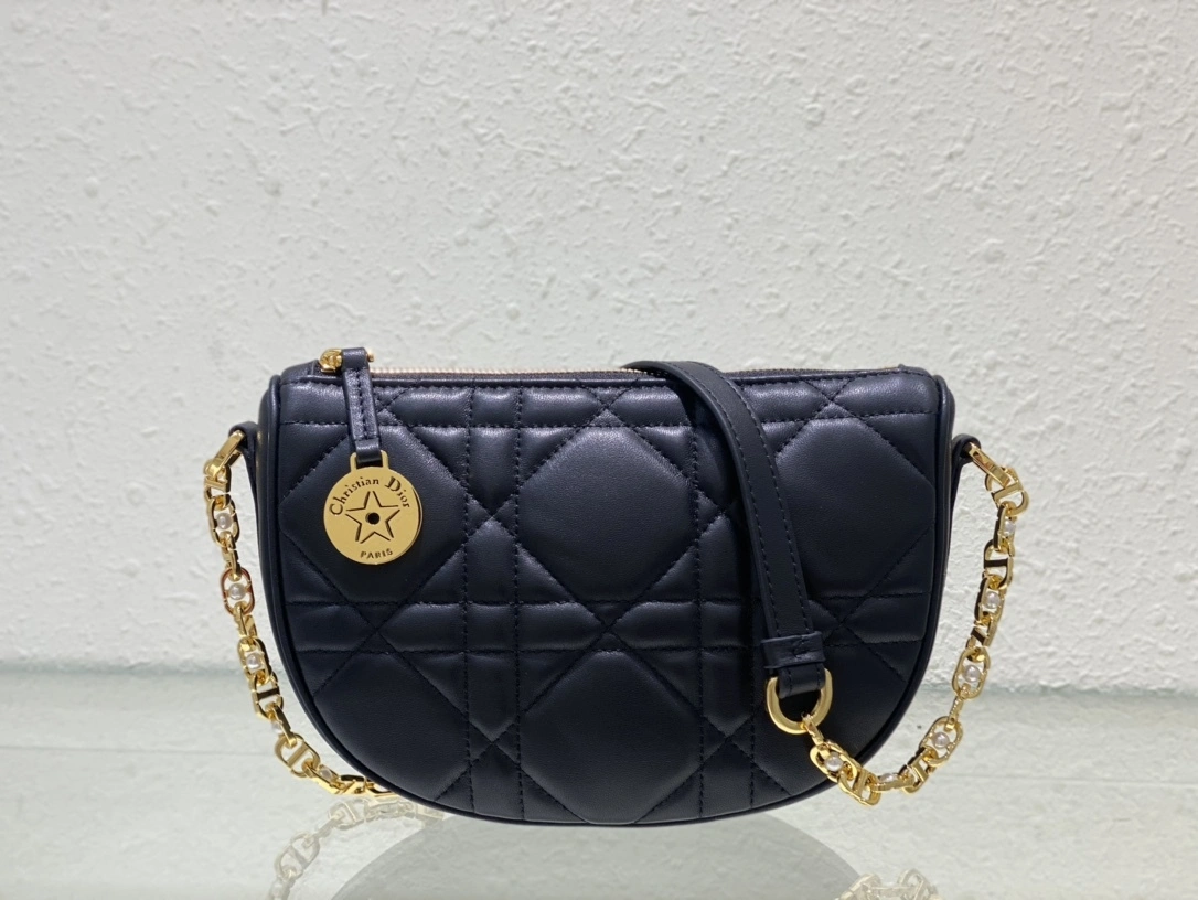MOMO-- S3206UDBB-M900 sheepskin item:D-B063E1163